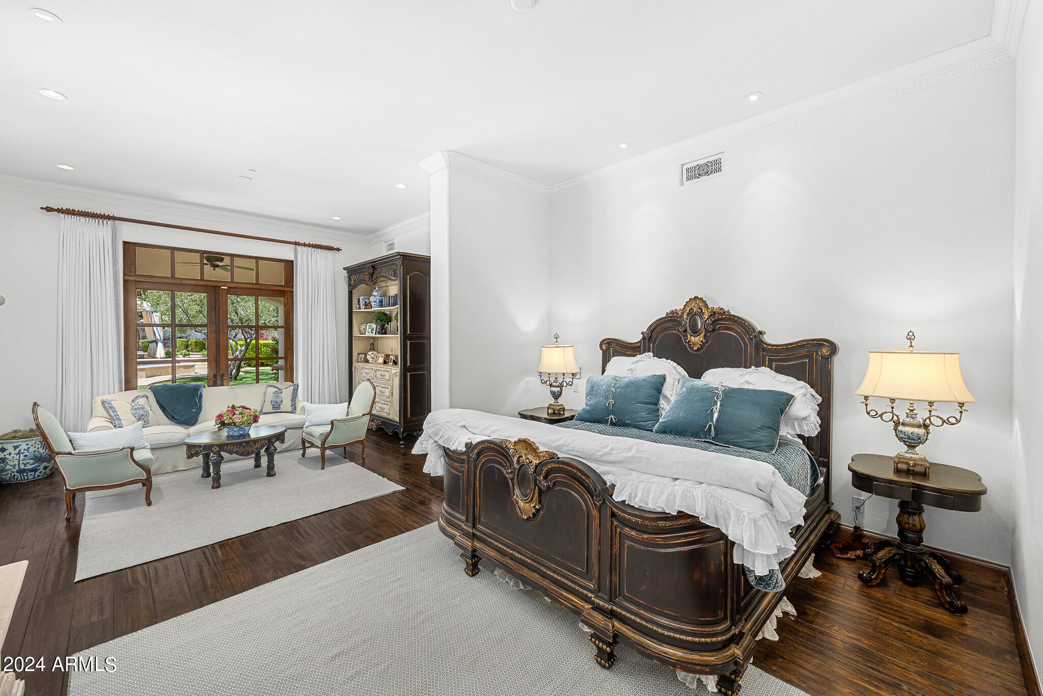 7714 N CALLE CABALLEROS
