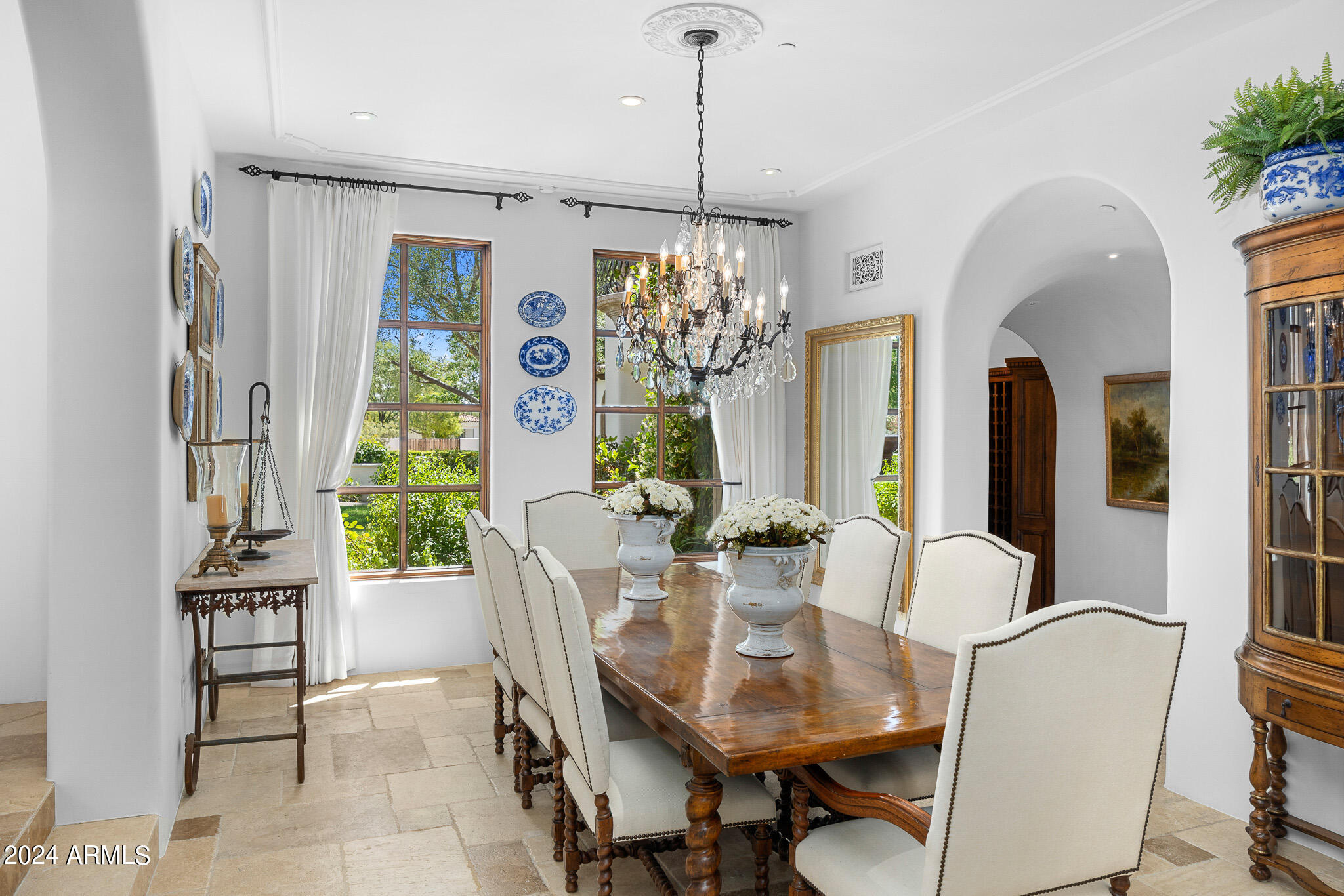 7714 N CALLE CABALLEROS
