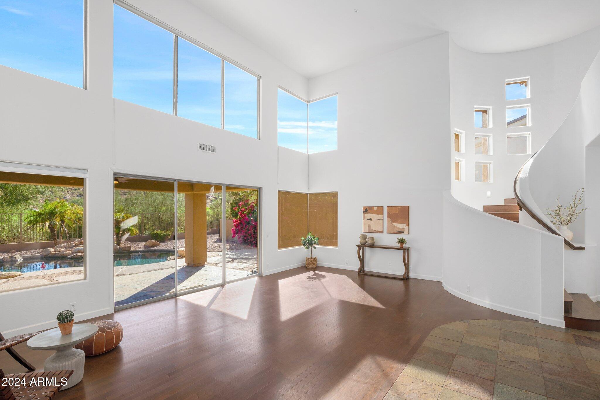 13325 N Manzanita Lane