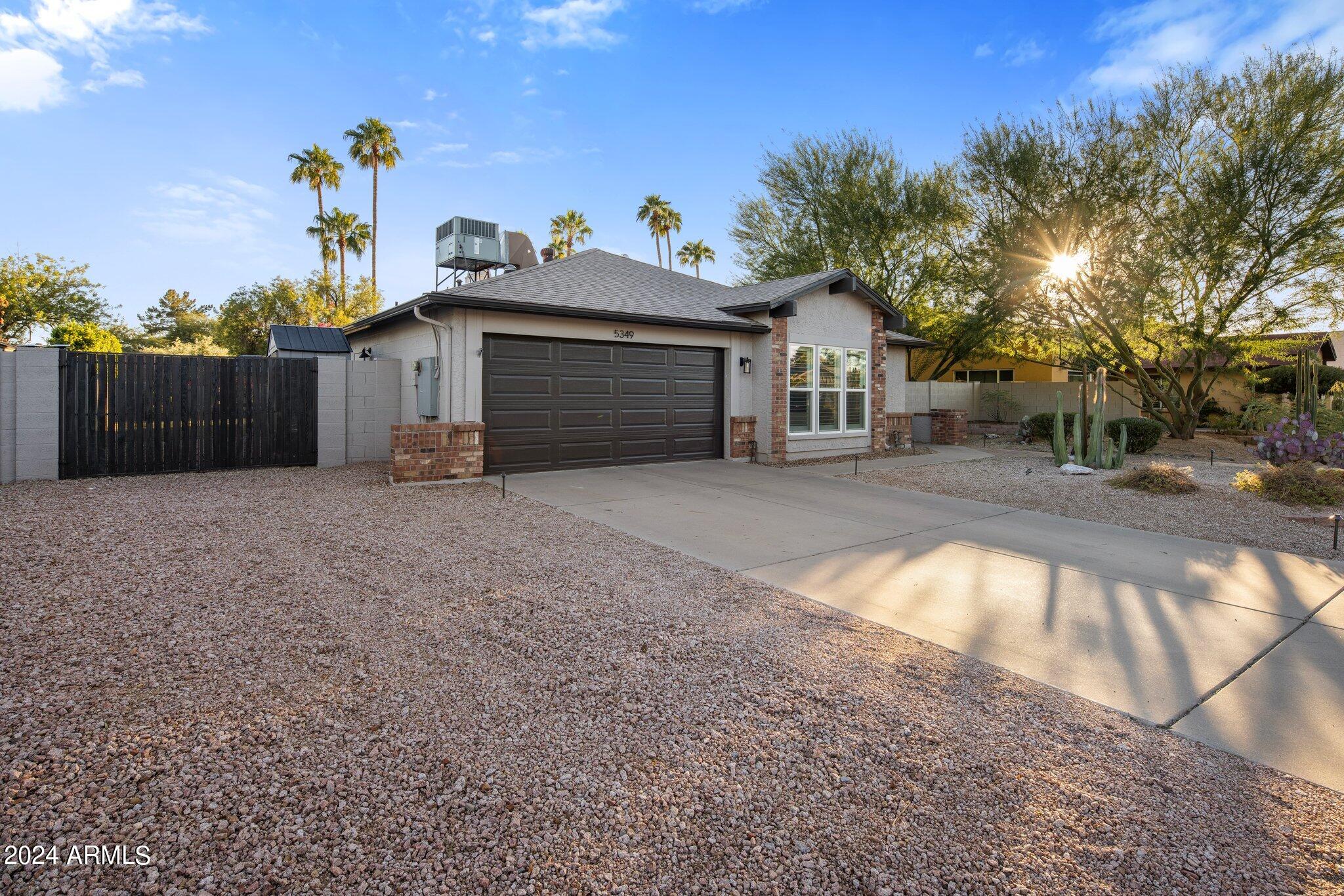 5349 E KELTON Lane