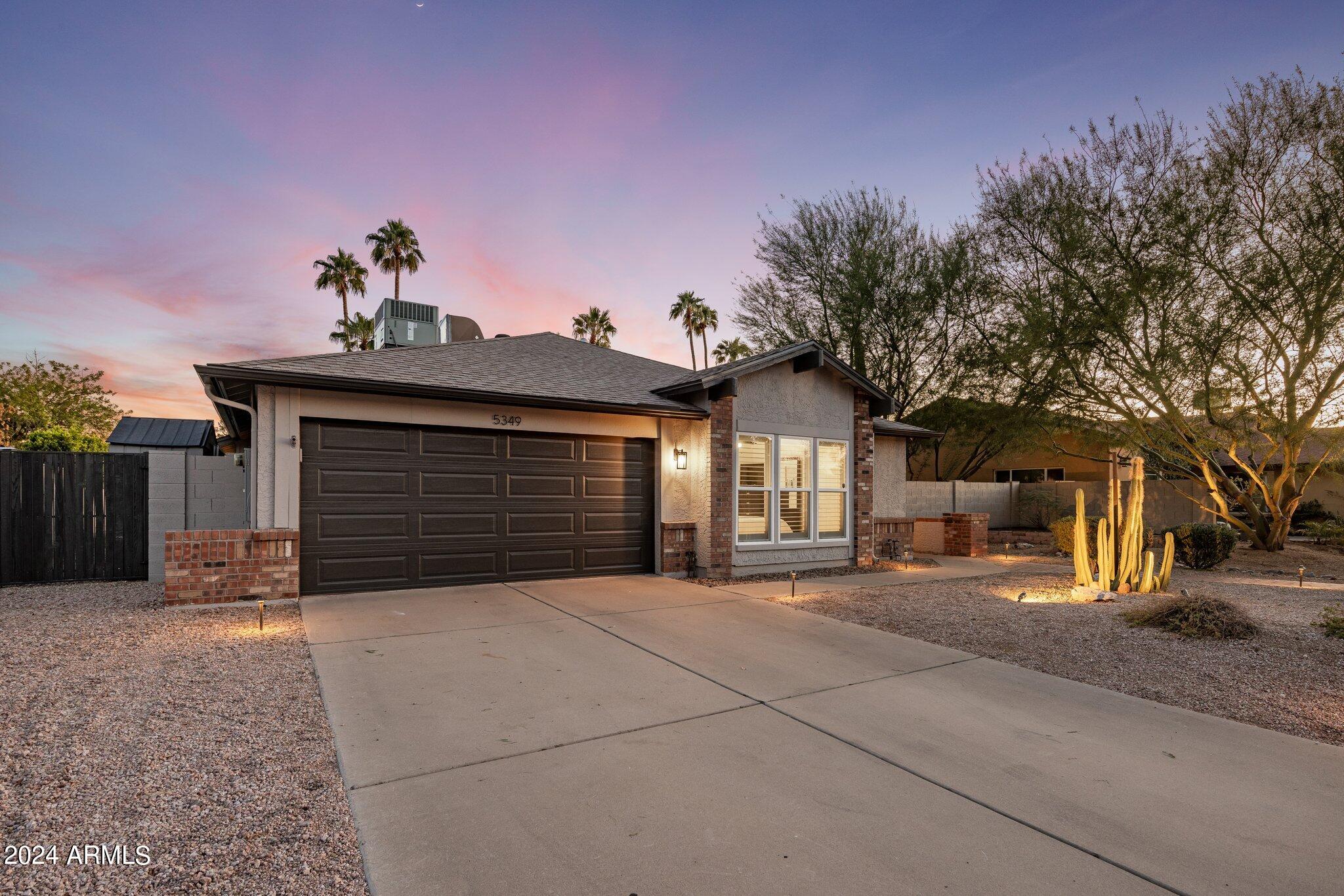 5349 E KELTON Lane