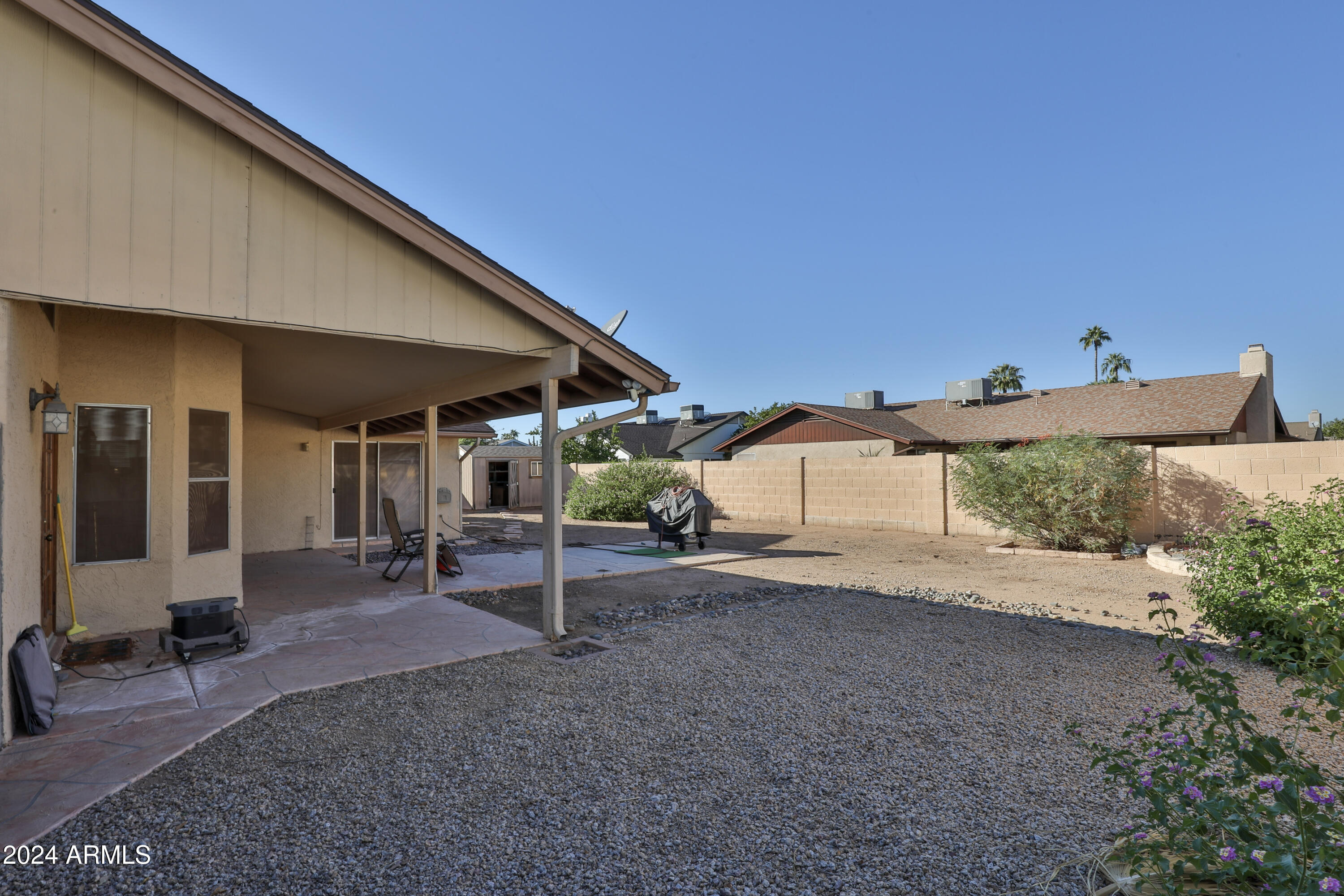6228 E BLANCHE Drive