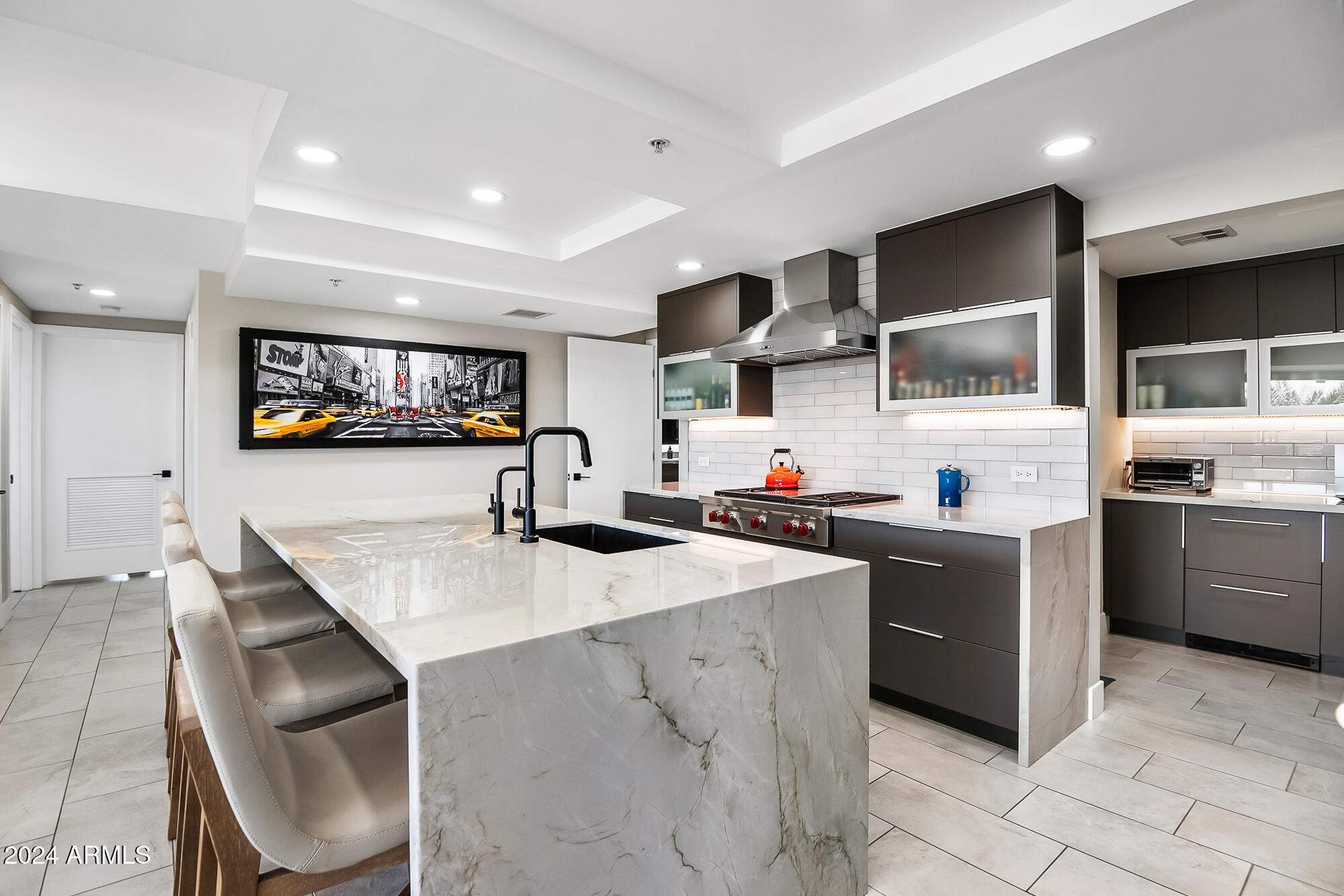 7137 E RANCHO VISTA Drive 5011