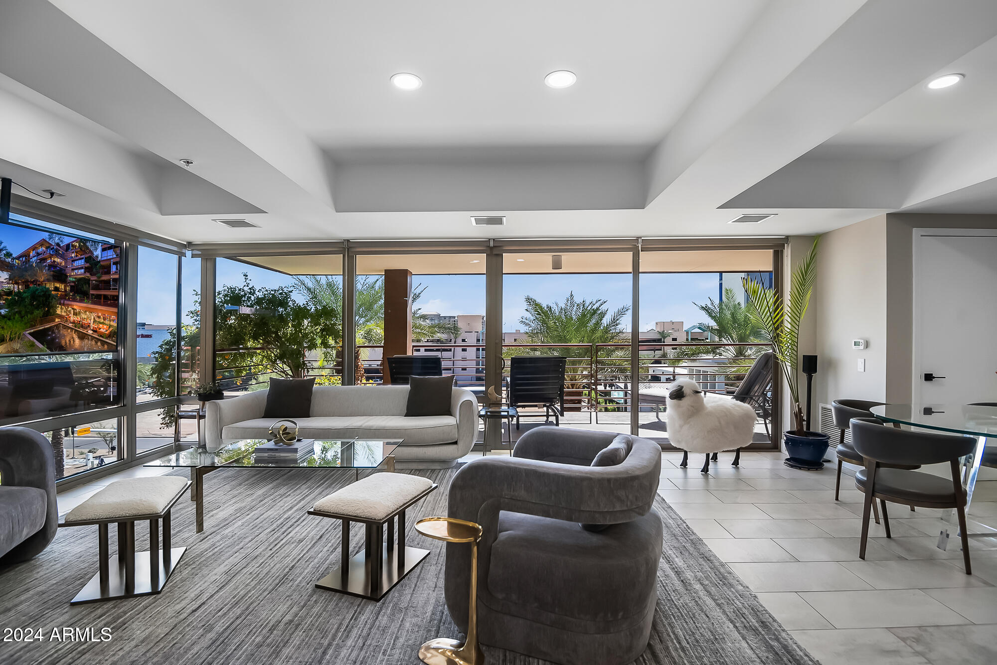 7137 E RANCHO VISTA Drive 5011