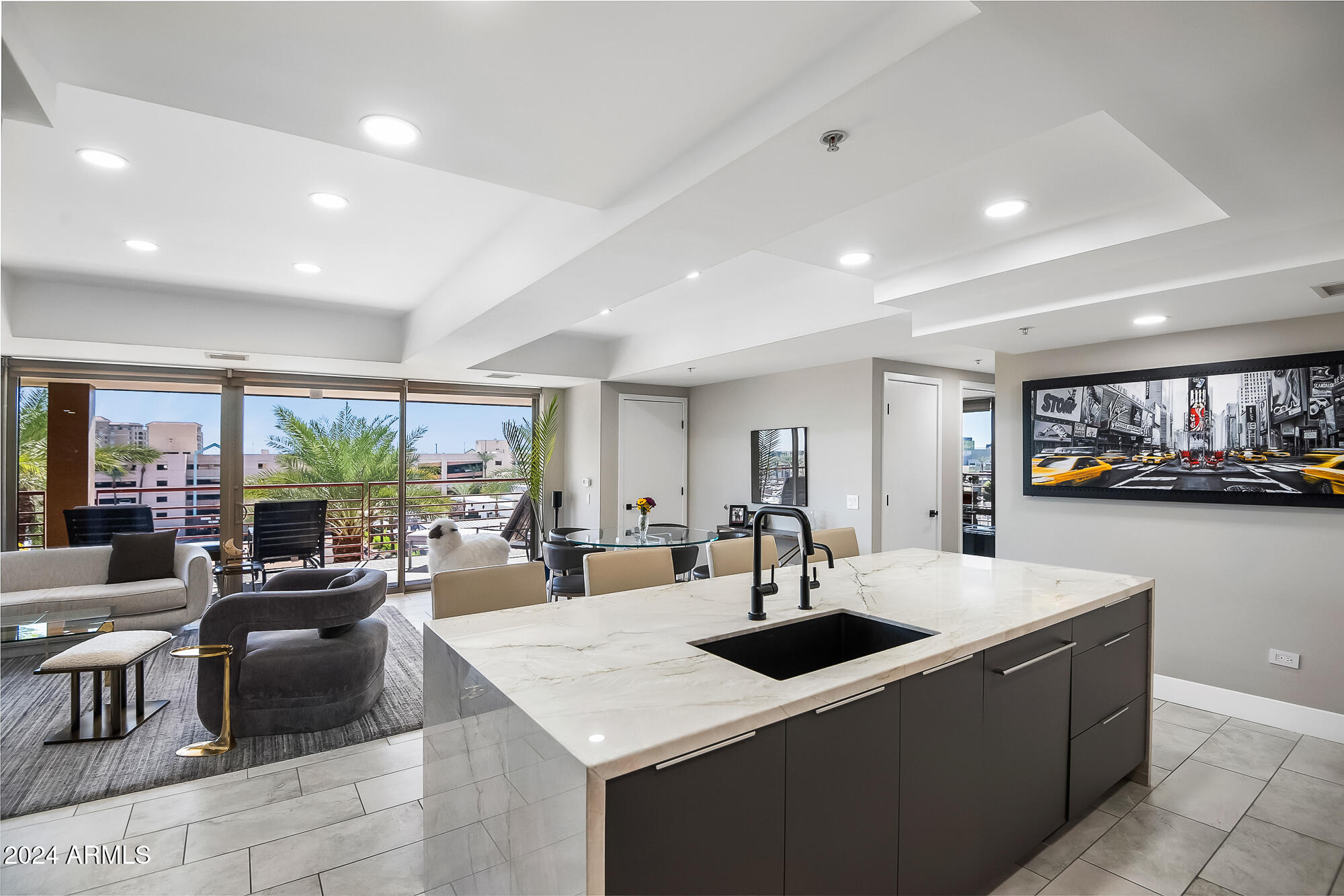 7137 E RANCHO VISTA Drive 5011
