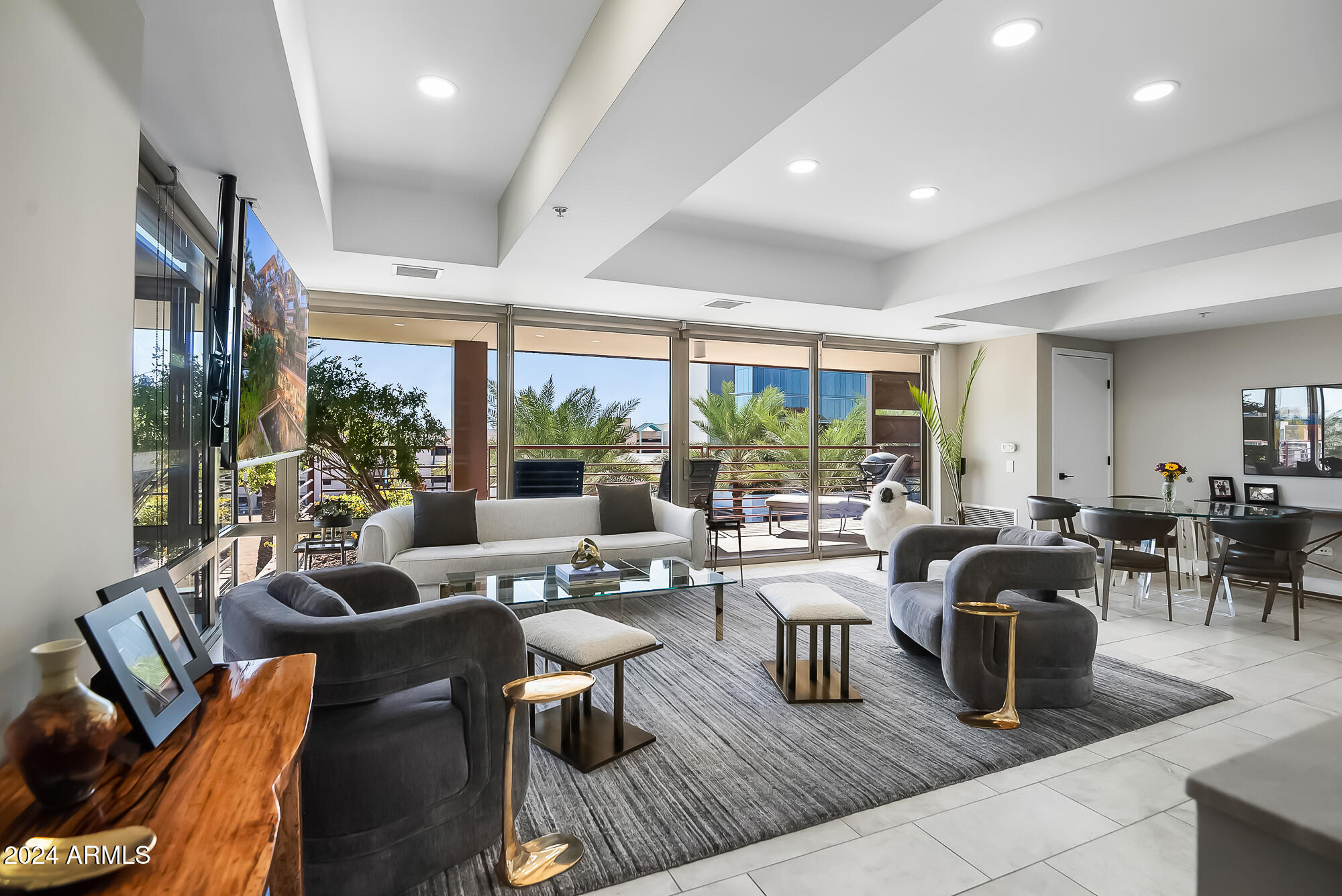 7137 E RANCHO VISTA Drive 5011