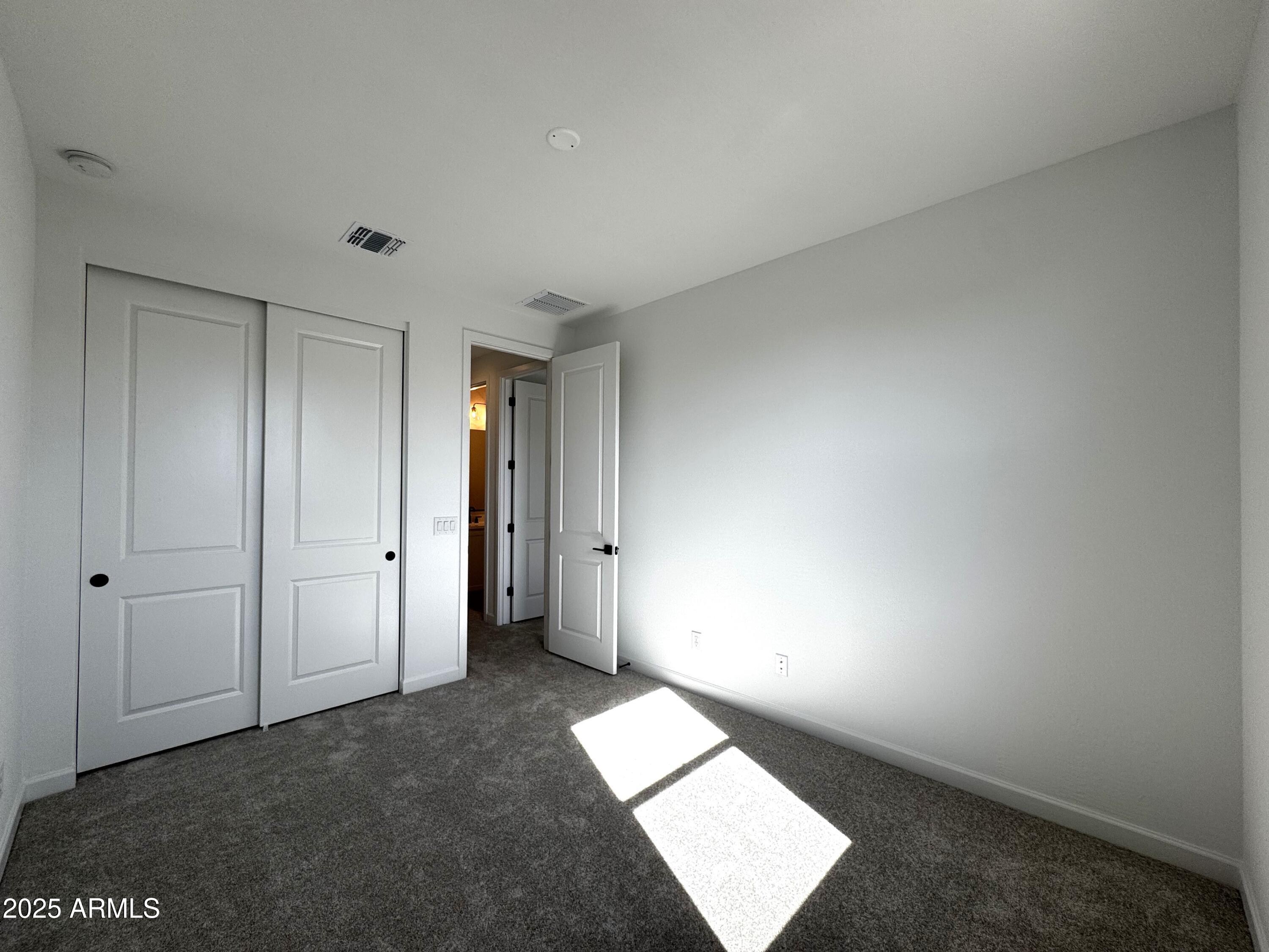 2219 W CHISUM Trail