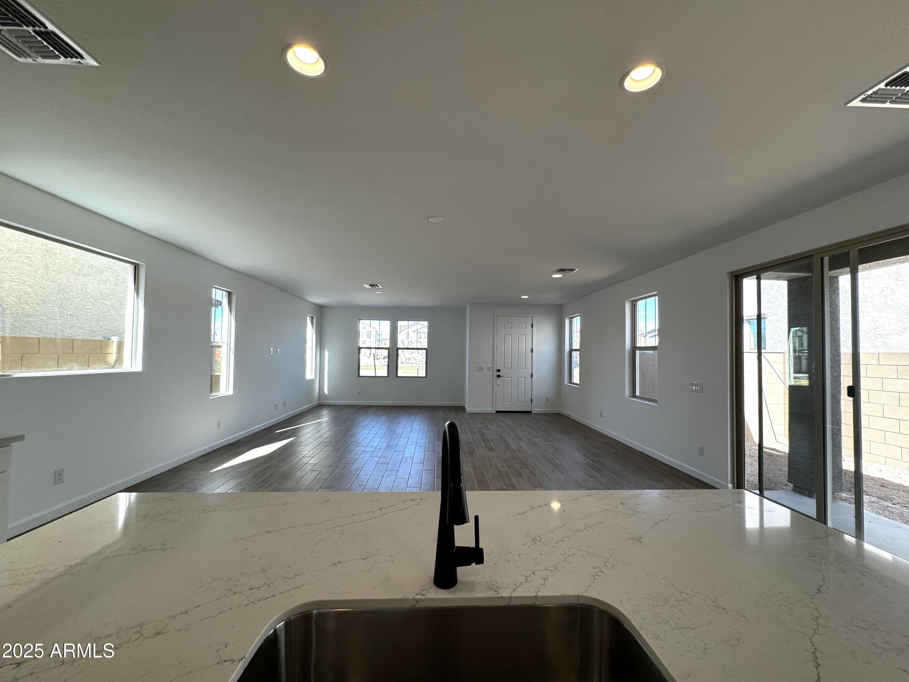 2219 W CHISUM Trail