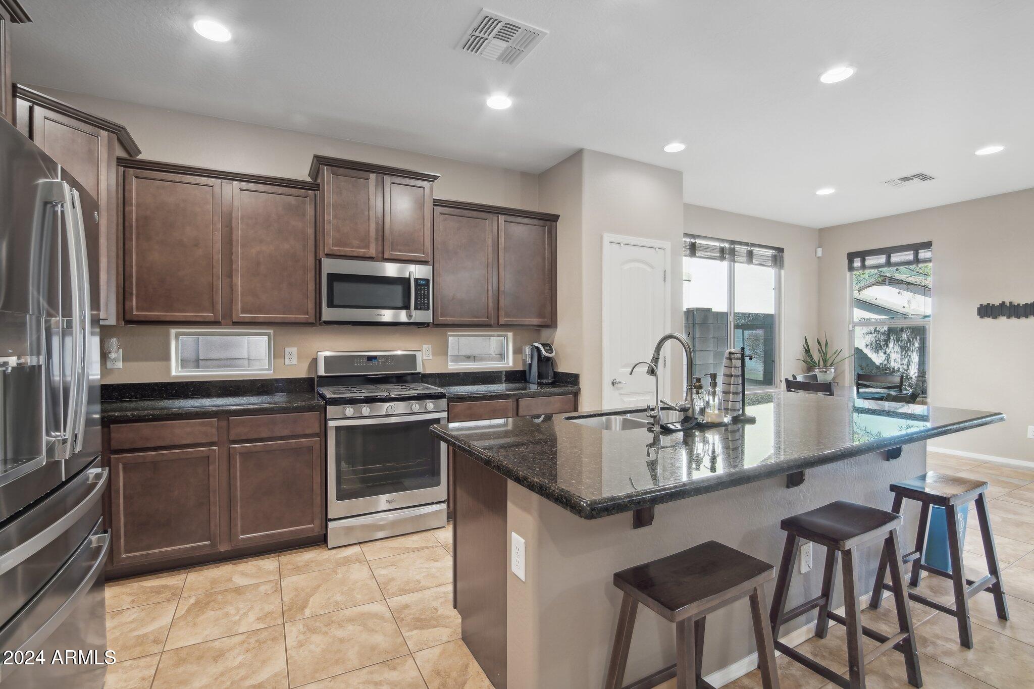 18086 W DESERT Lane