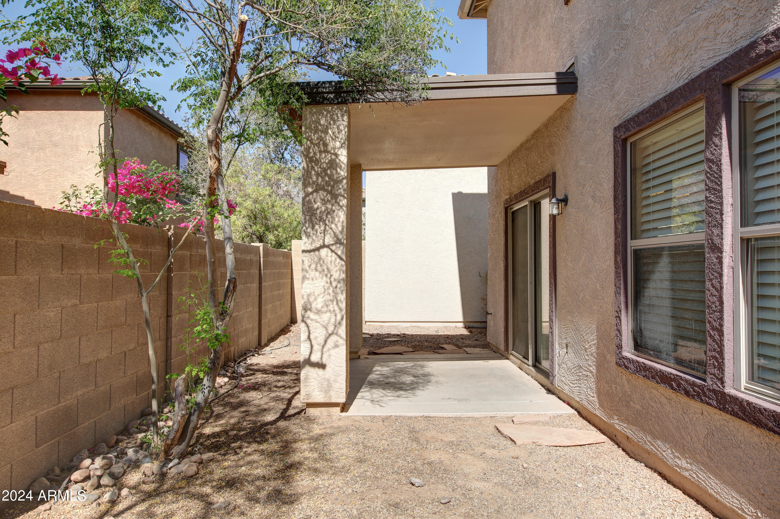 902 N 111TH Drive