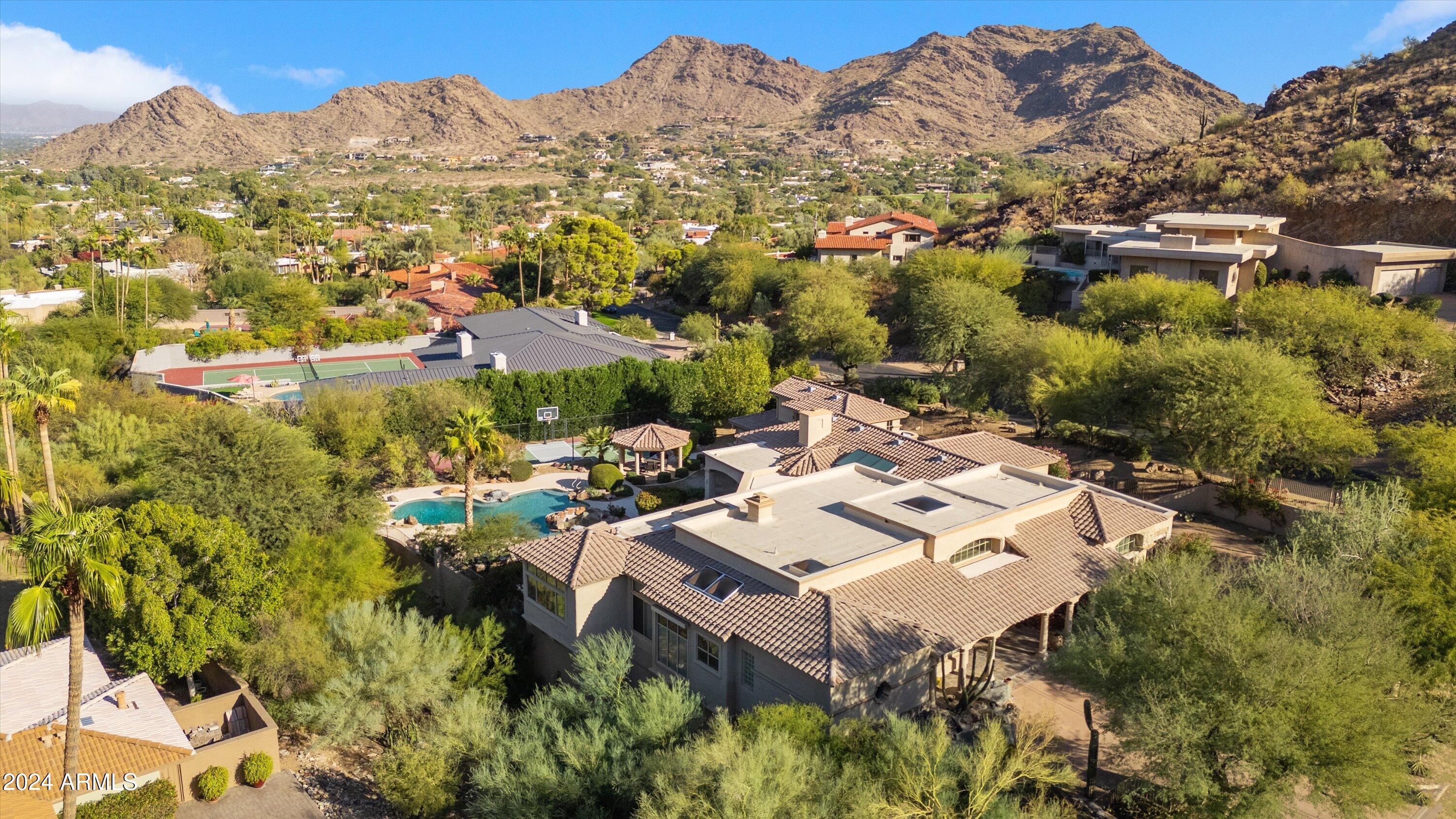 7801 N Sherri Lane