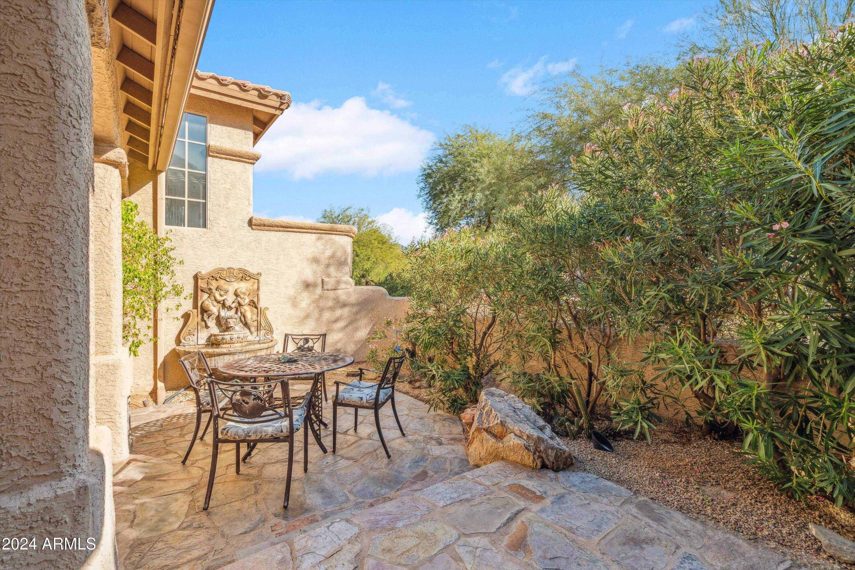7801 N Sherri Lane