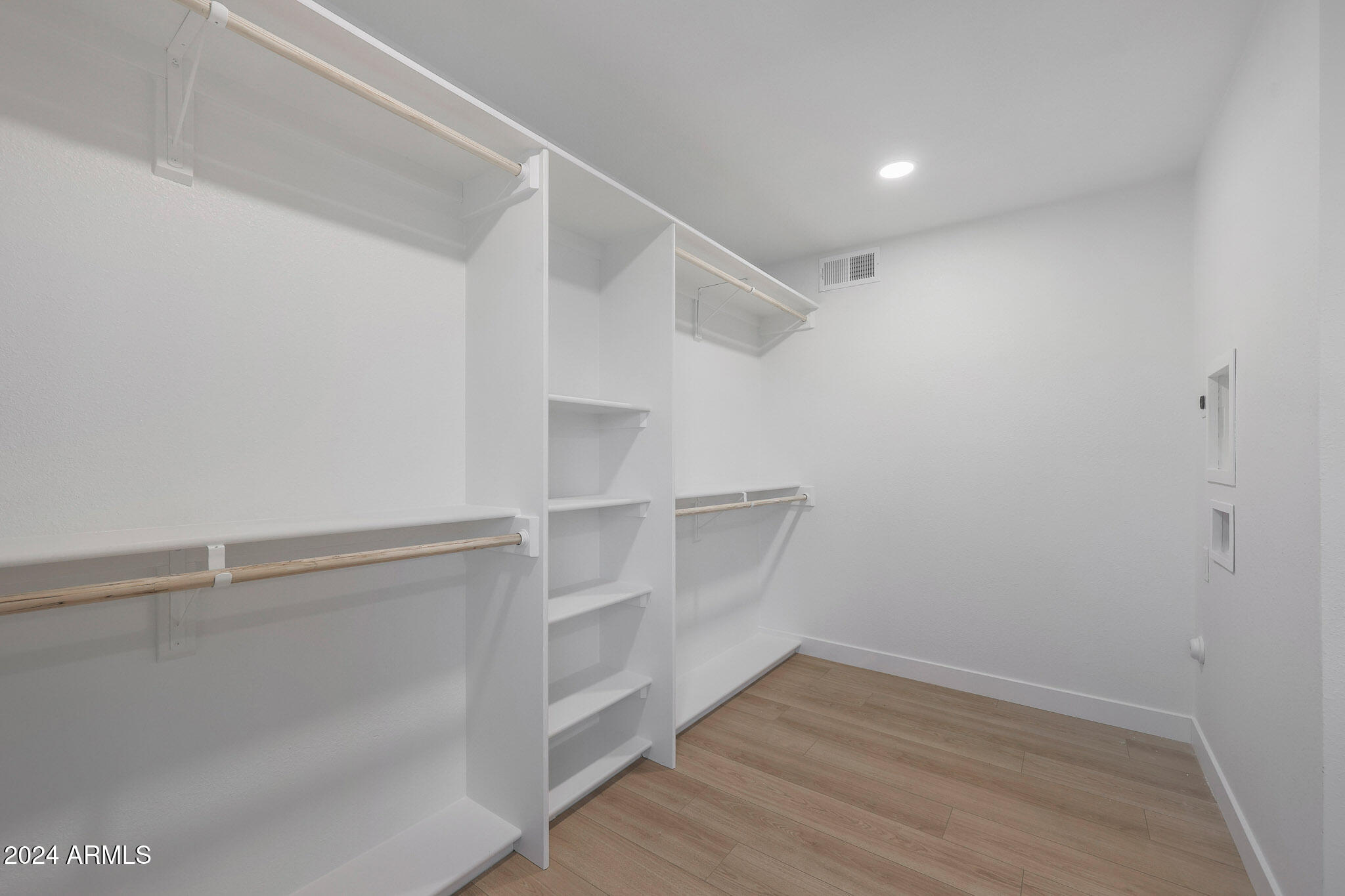 4331 W PORT AU PRINCE Lane