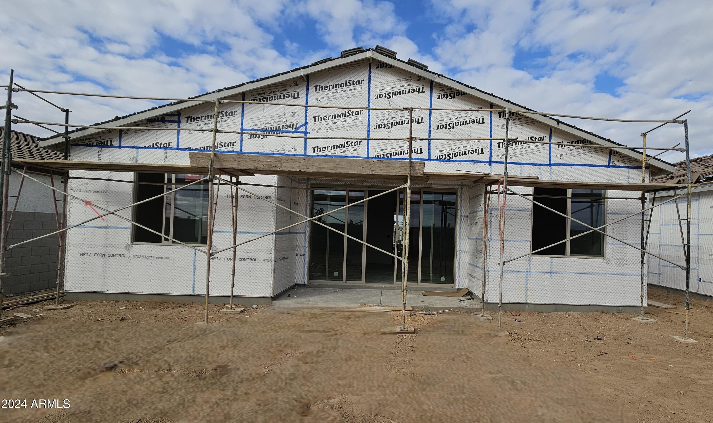37567 N COWBOY Lane
