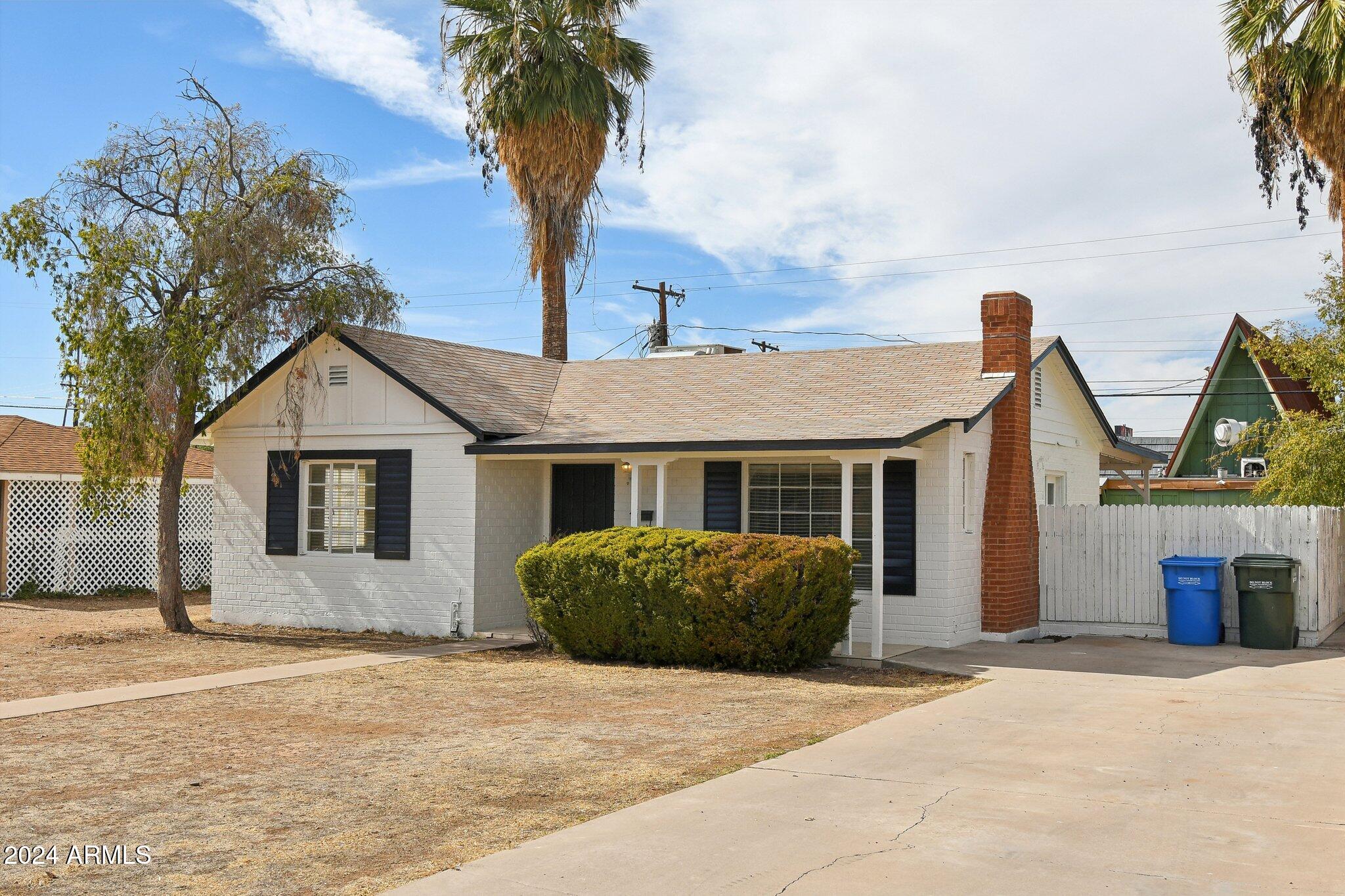 4008 N 32nd Place