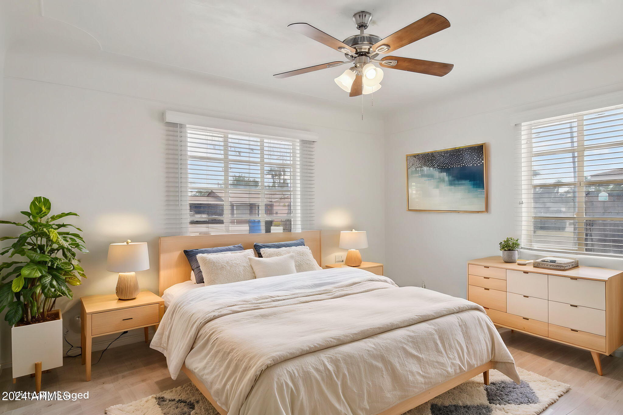 4008 N 32nd Place