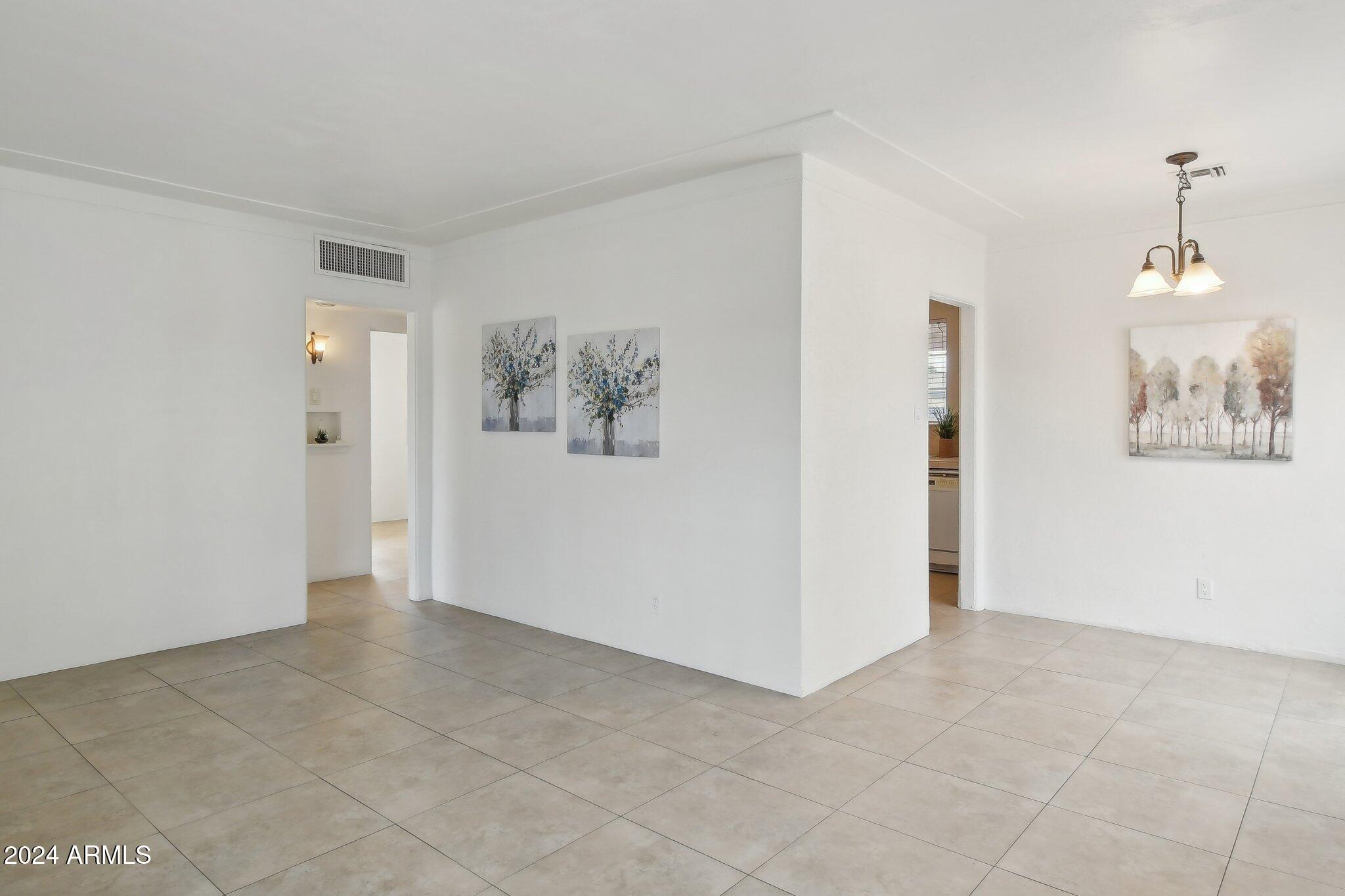 4008 N 32nd Place