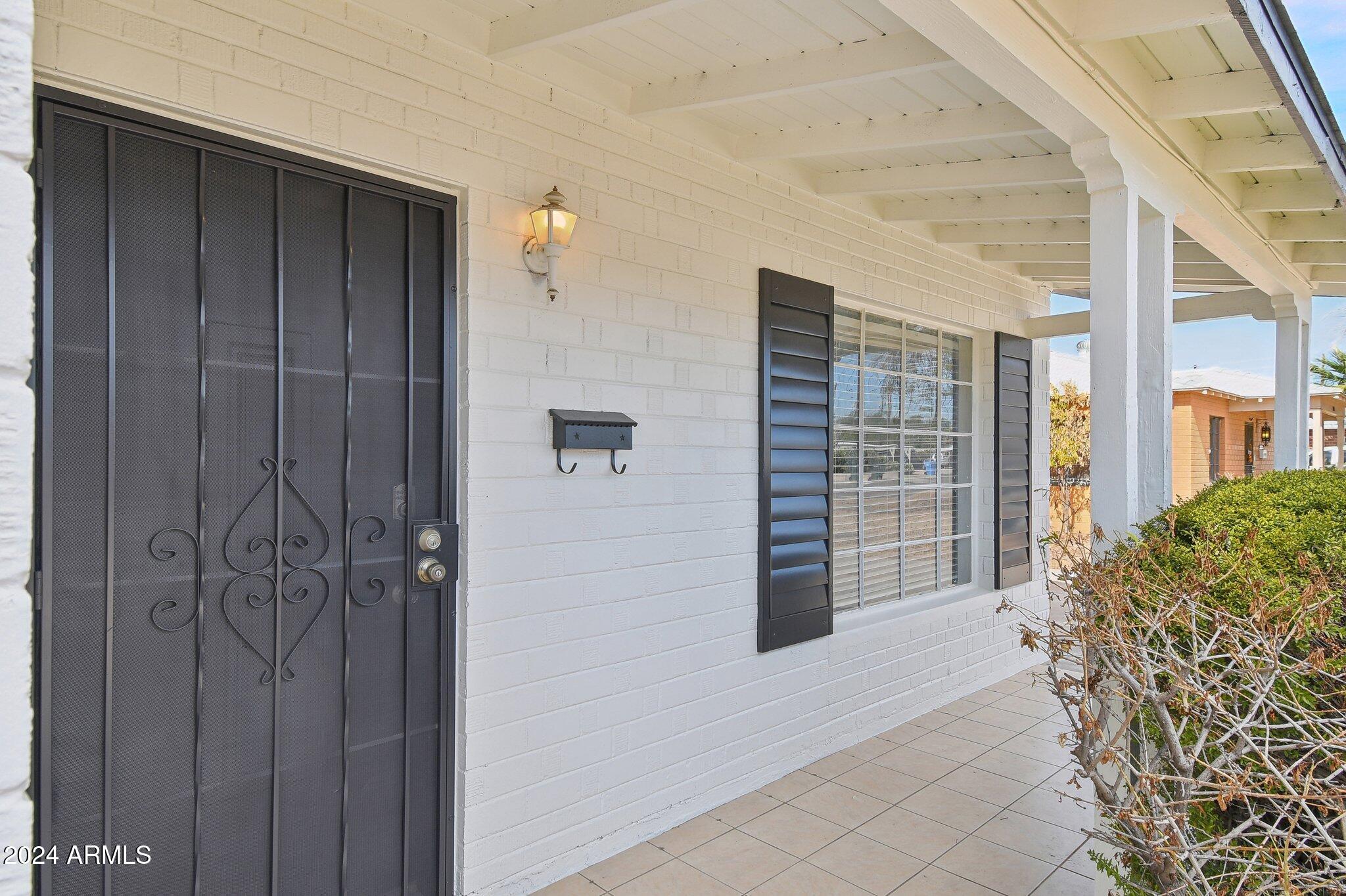 4008 N 32nd Place
