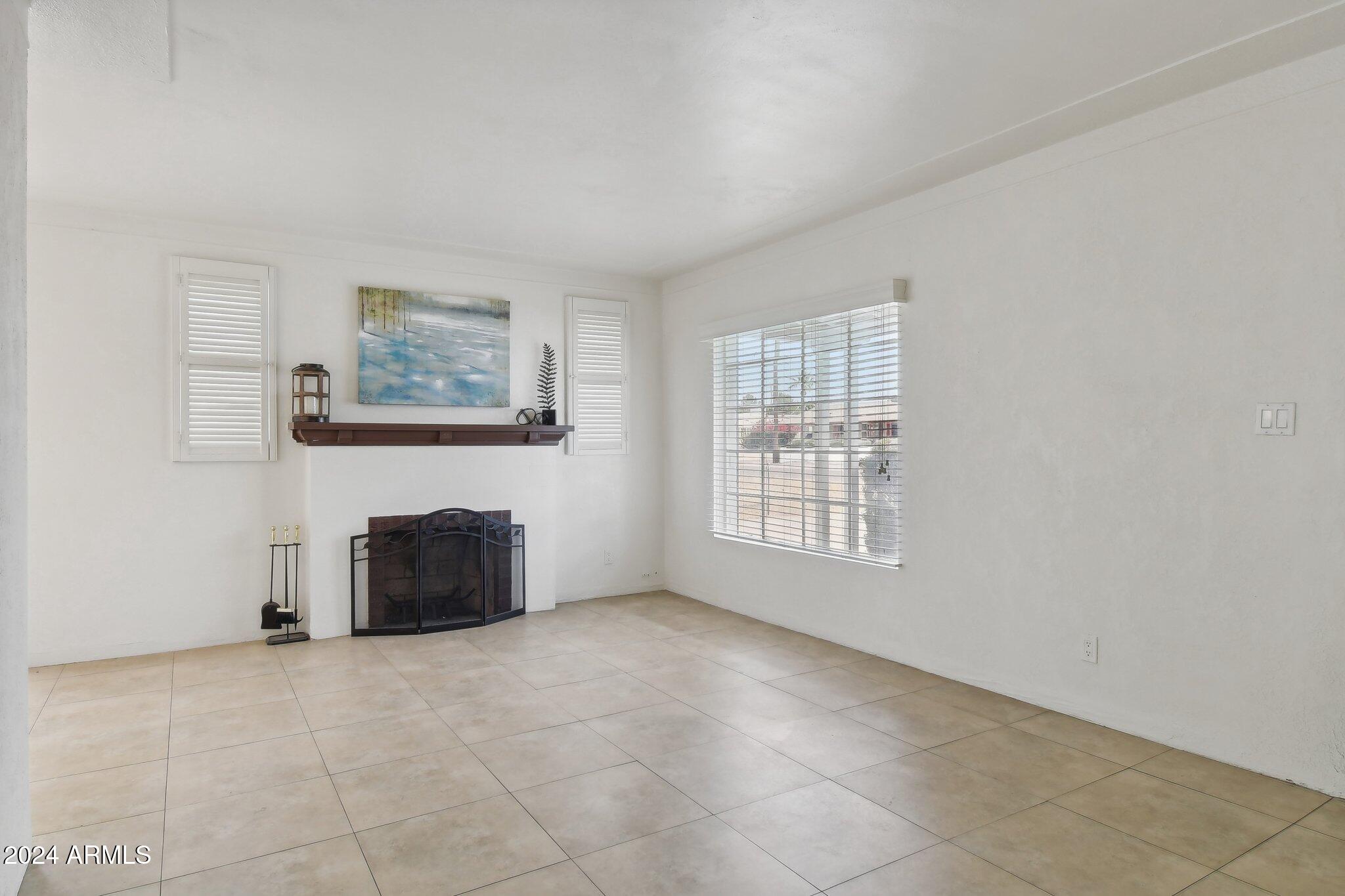 4008 N 32nd Place