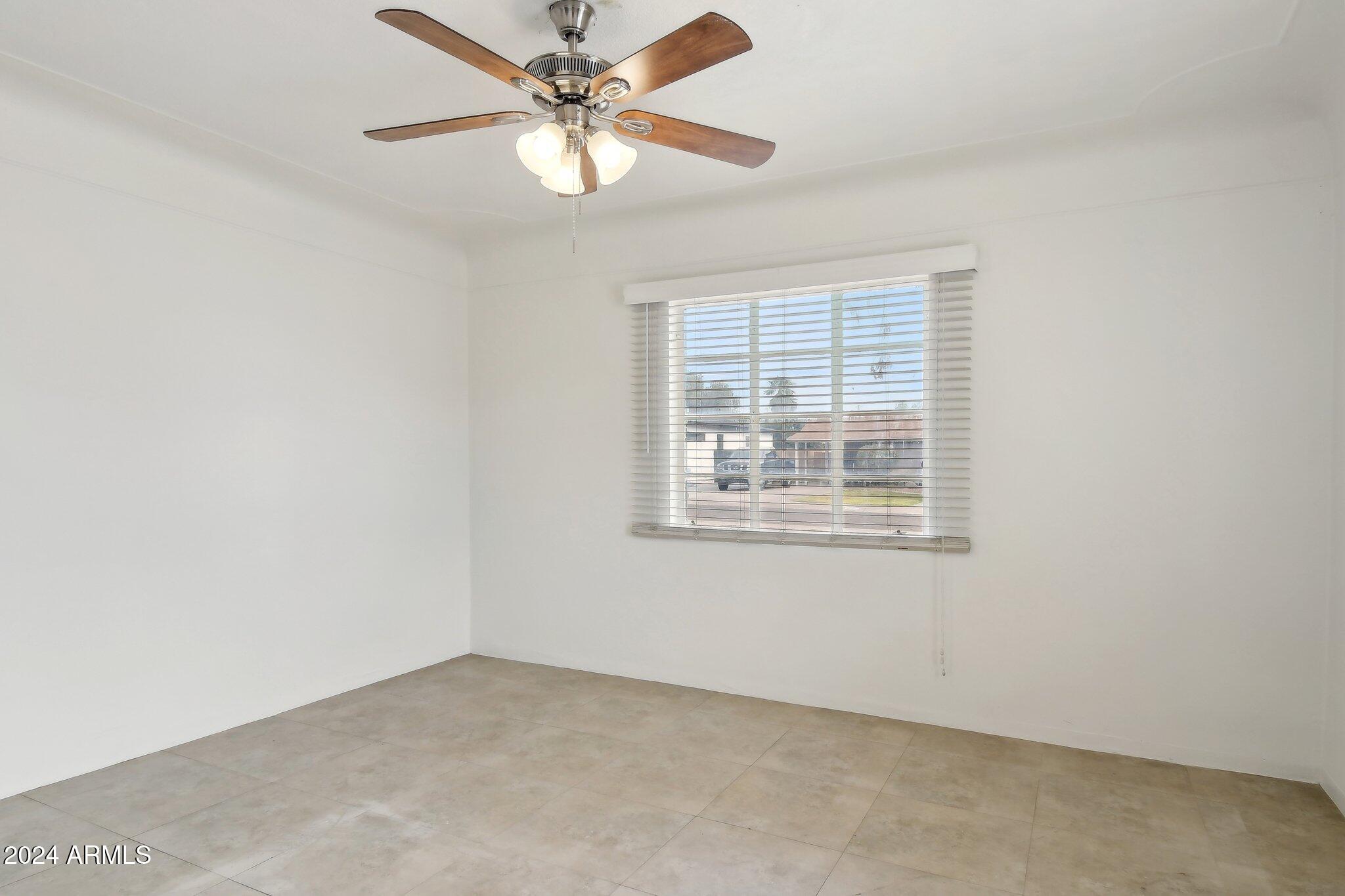 4008 N 32nd Place