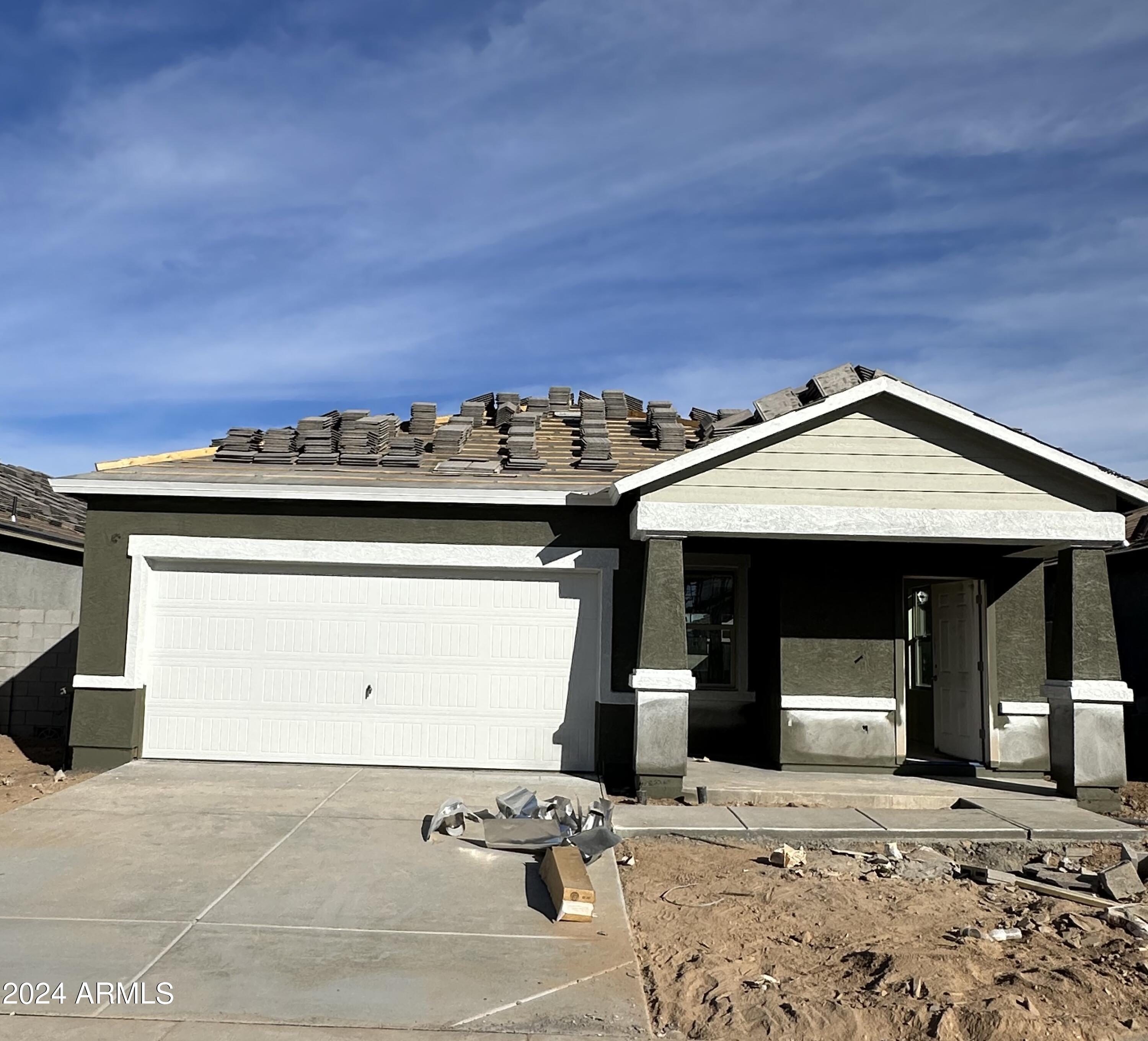 1936 E Harness Lane