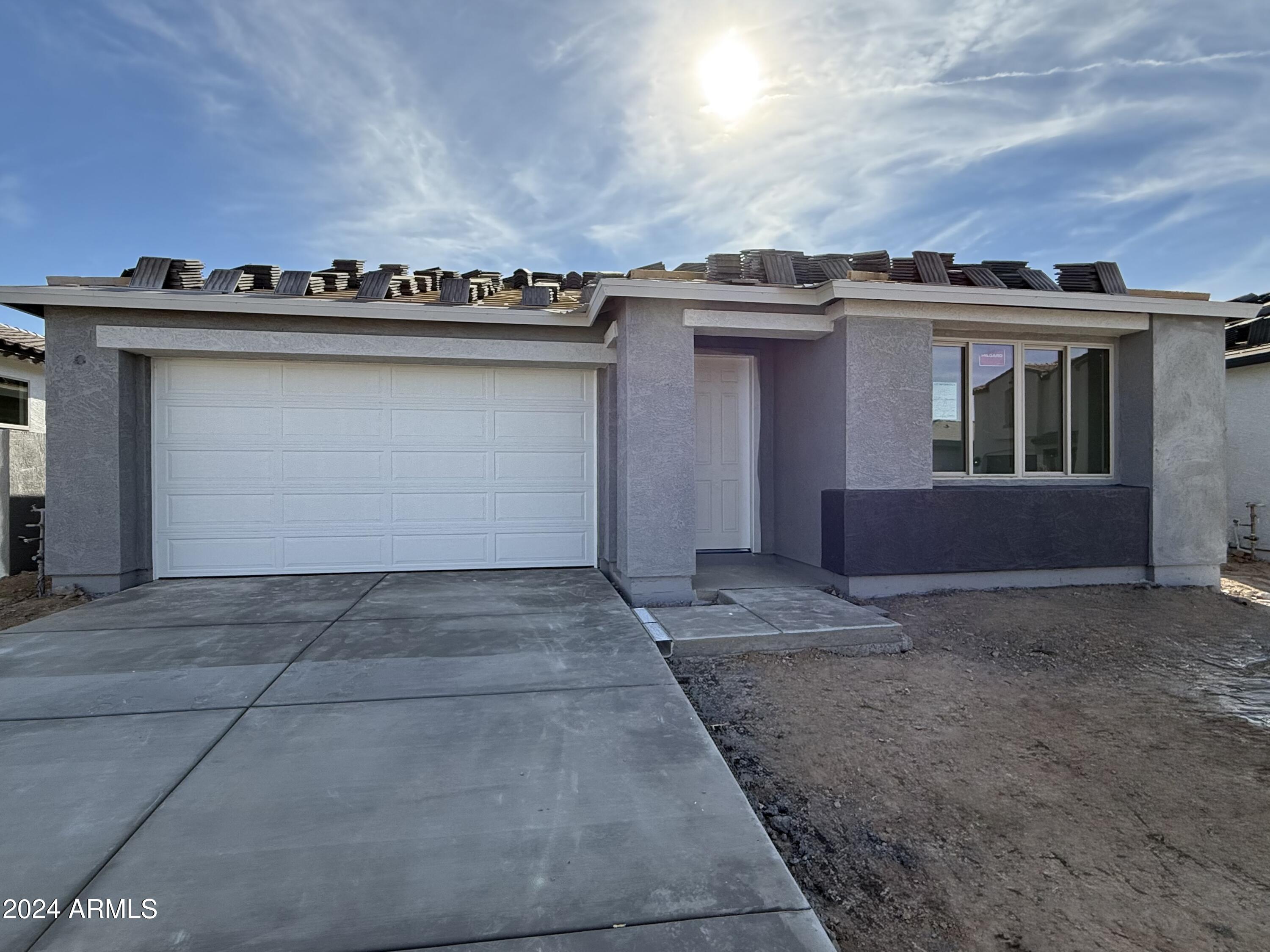 2297 E WAGON WHEEL Lane