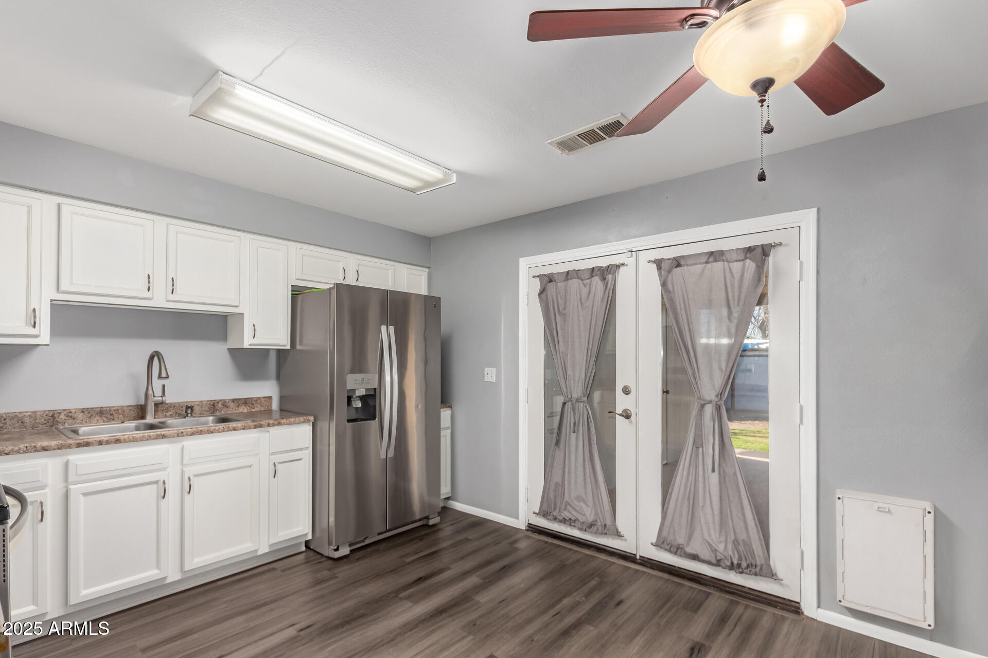 456 N 96TH Place