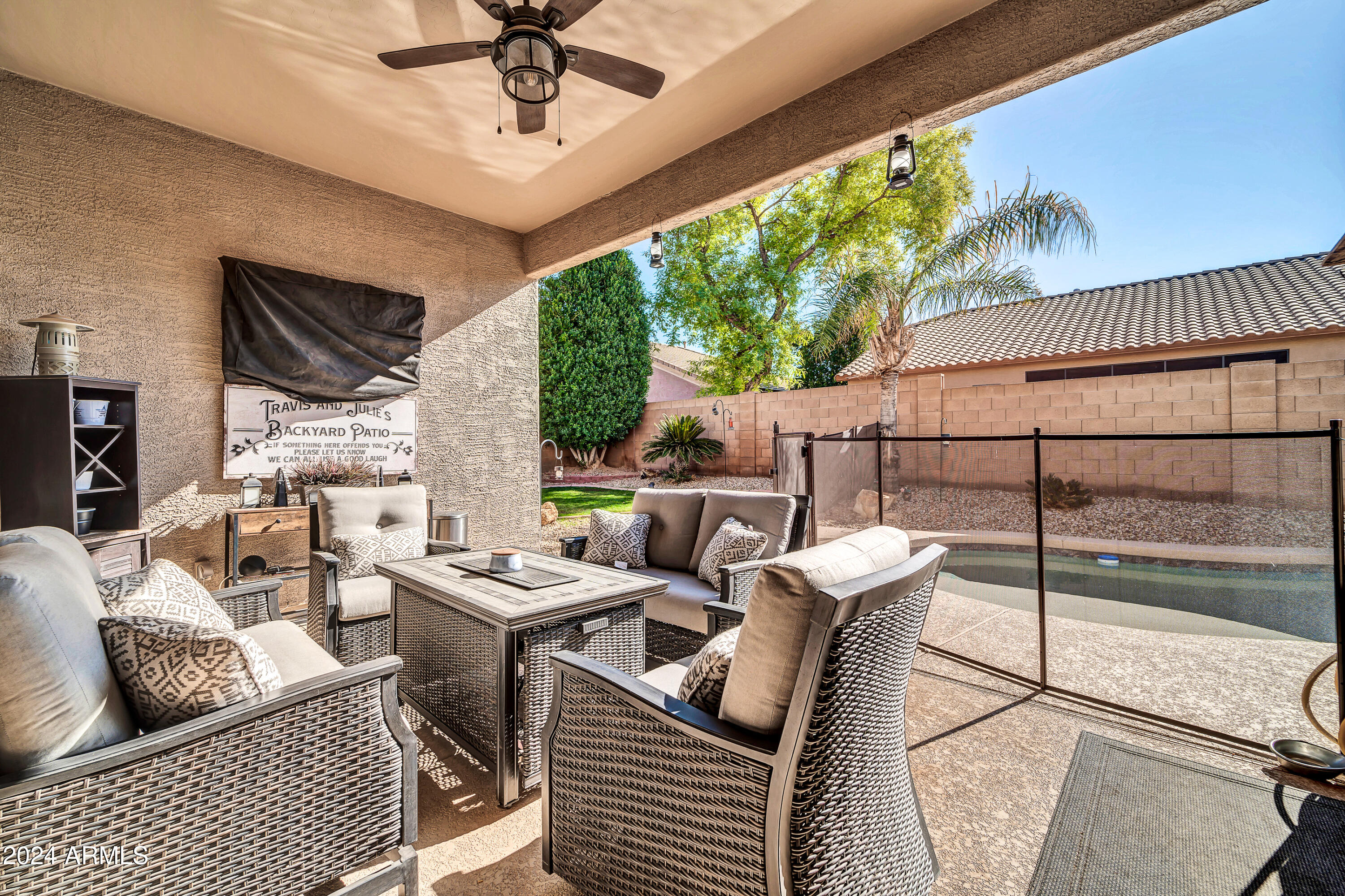 7407 W TETHER Trail