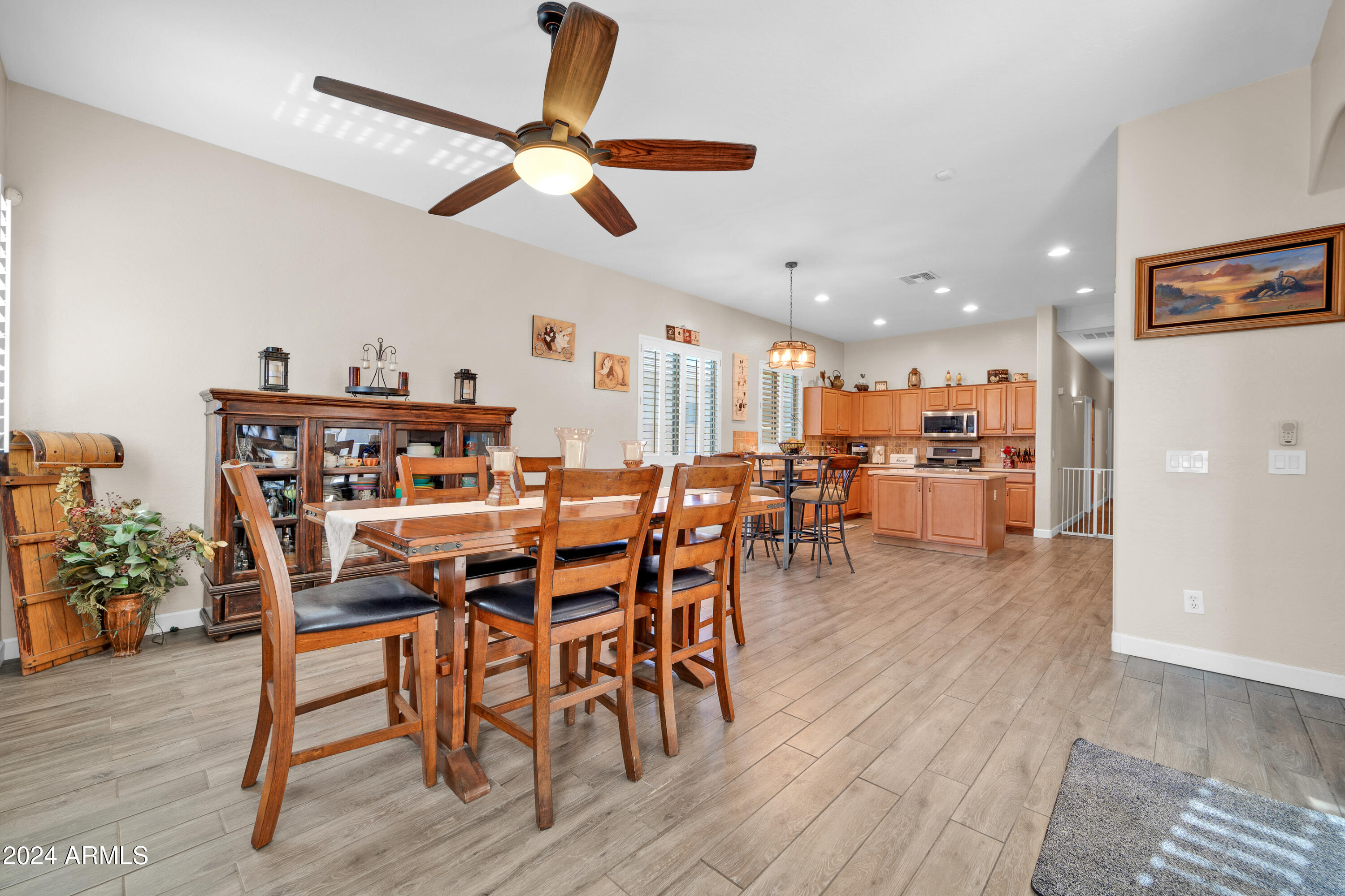 7407 W TETHER Trail