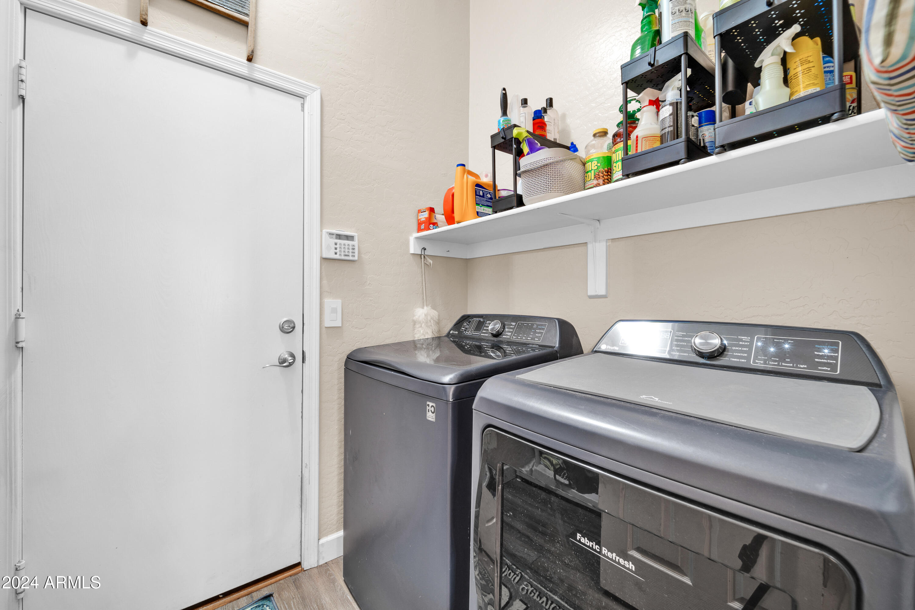 7407 W TETHER Trail