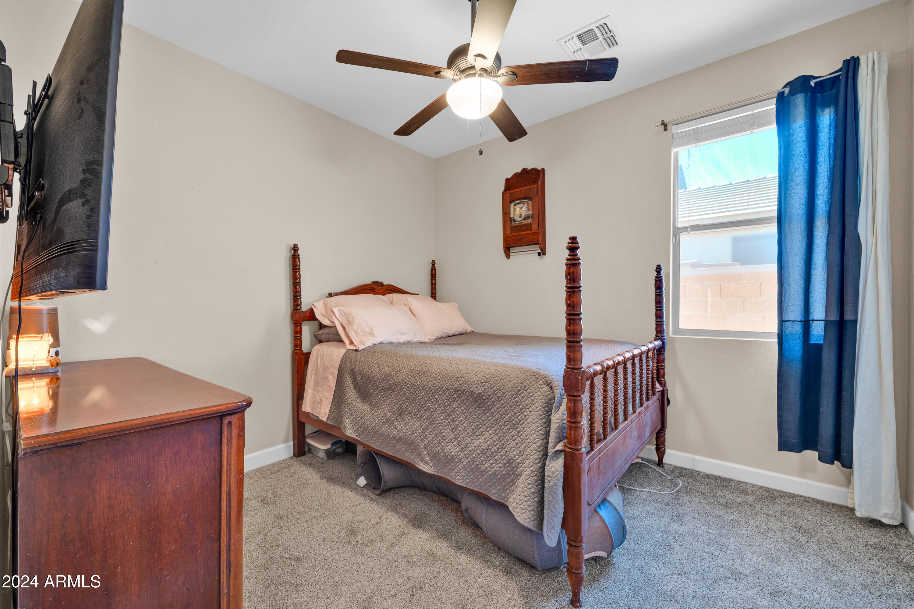 7407 W TETHER Trail