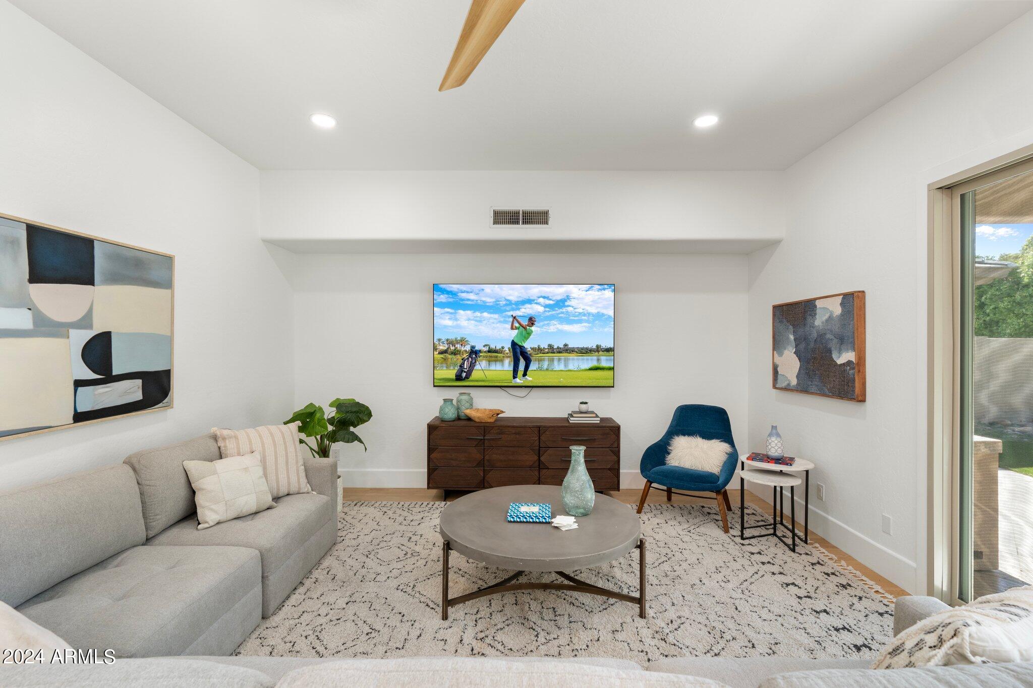 7471 E Sunnyvale Drive