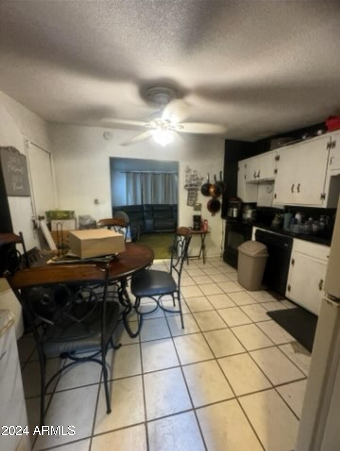 2417 E Mobile Lane