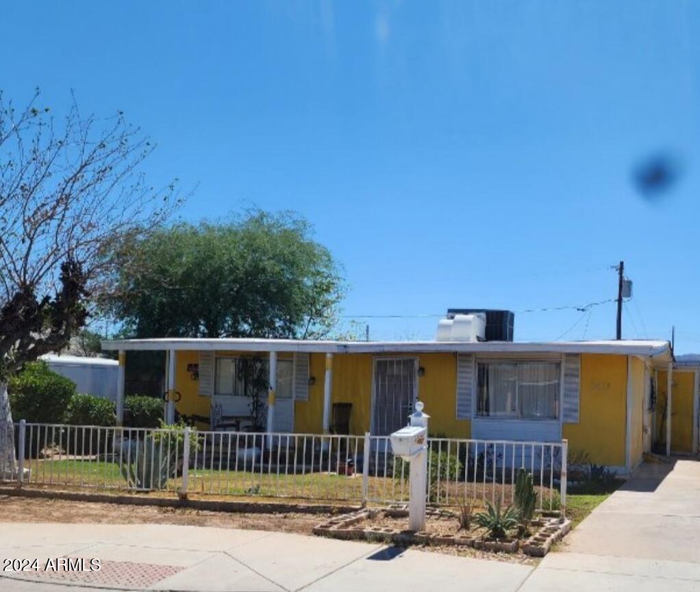 2417 E Mobile Lane