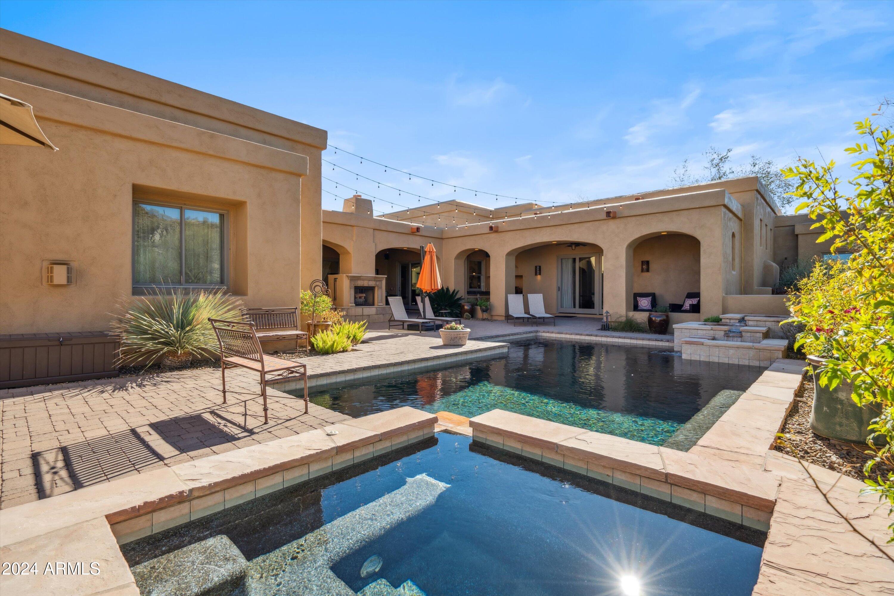 8300 E DIXILETA Drive, 218