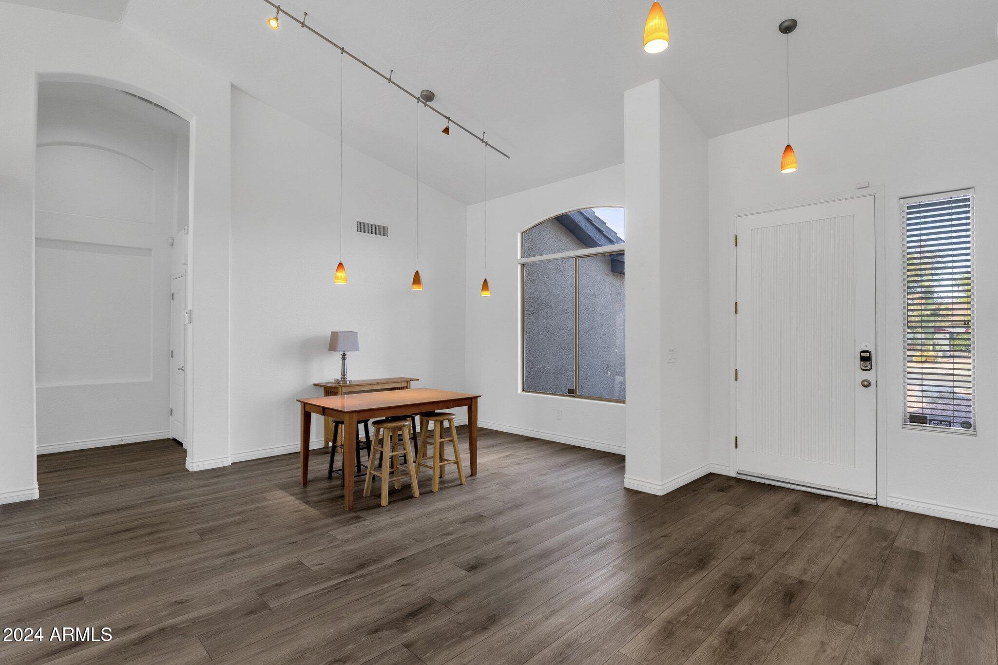 6419 E PARADISE Lane