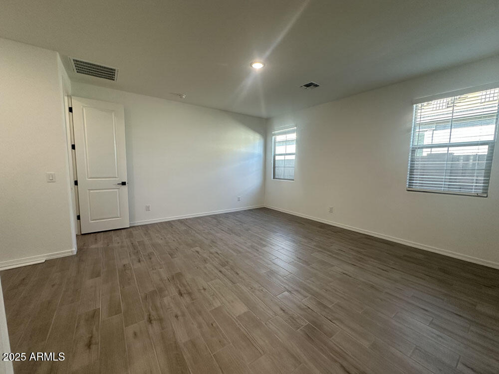 22856 E ROUNDUP Way
