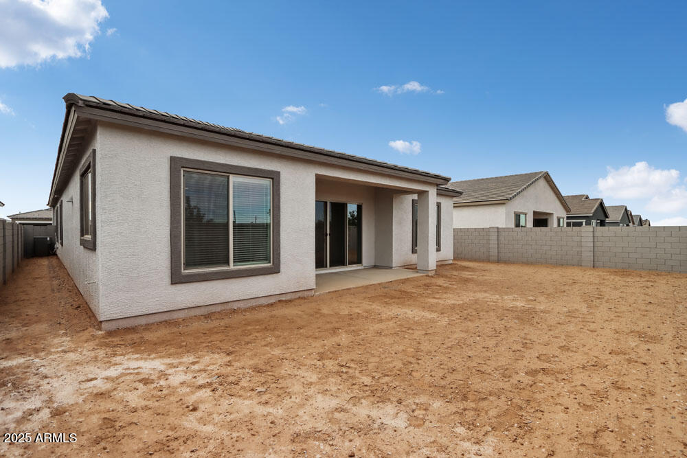 11512 E UTAH Avenue