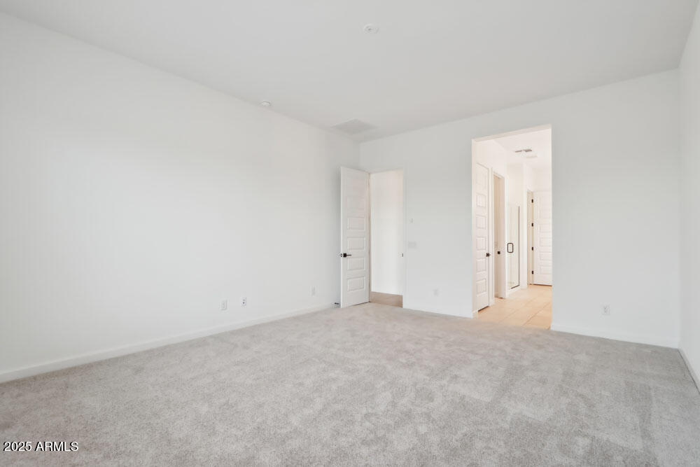11512 E UTAH Avenue