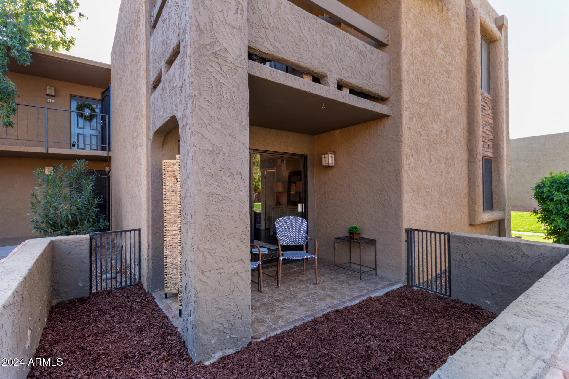 3825 E CAMELBACK Road 109