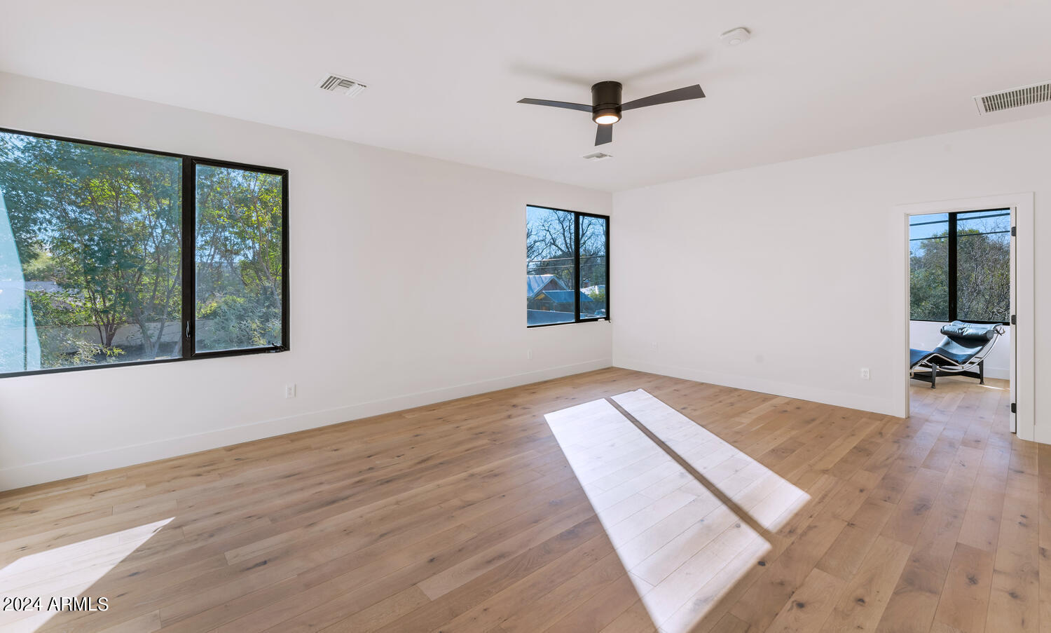 221 E 14TH Street