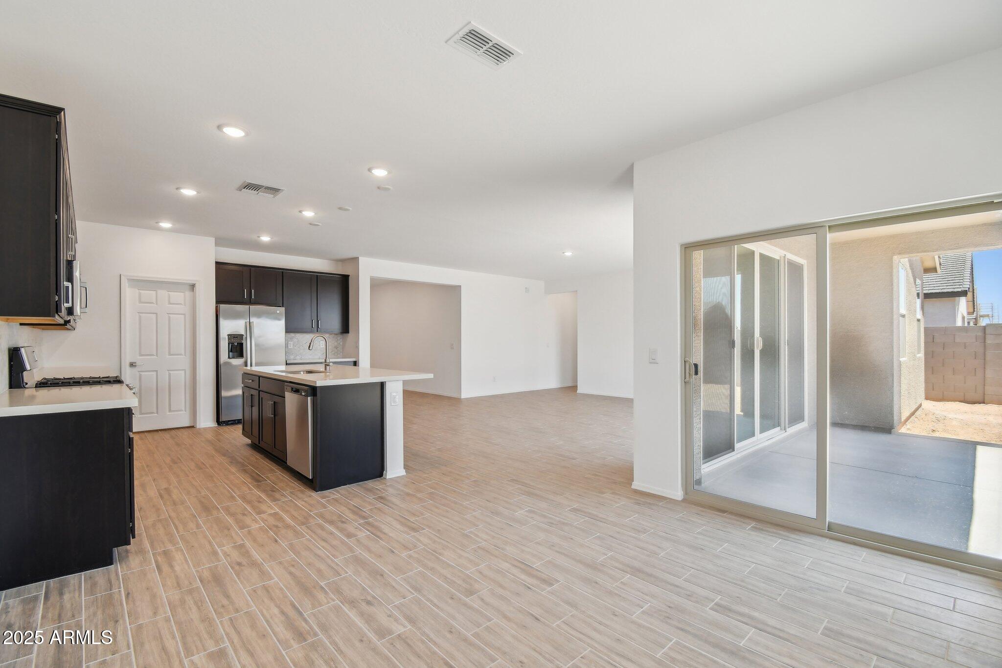 47267 W MELLEN Lane