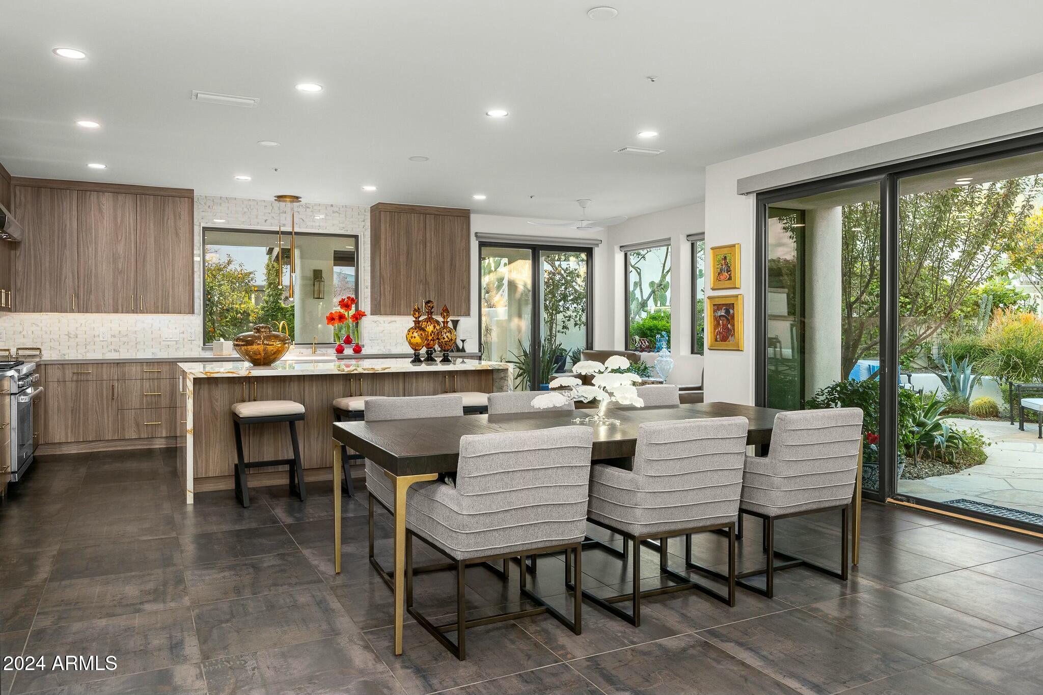 5101 N CASA BLANCA Drive 328
