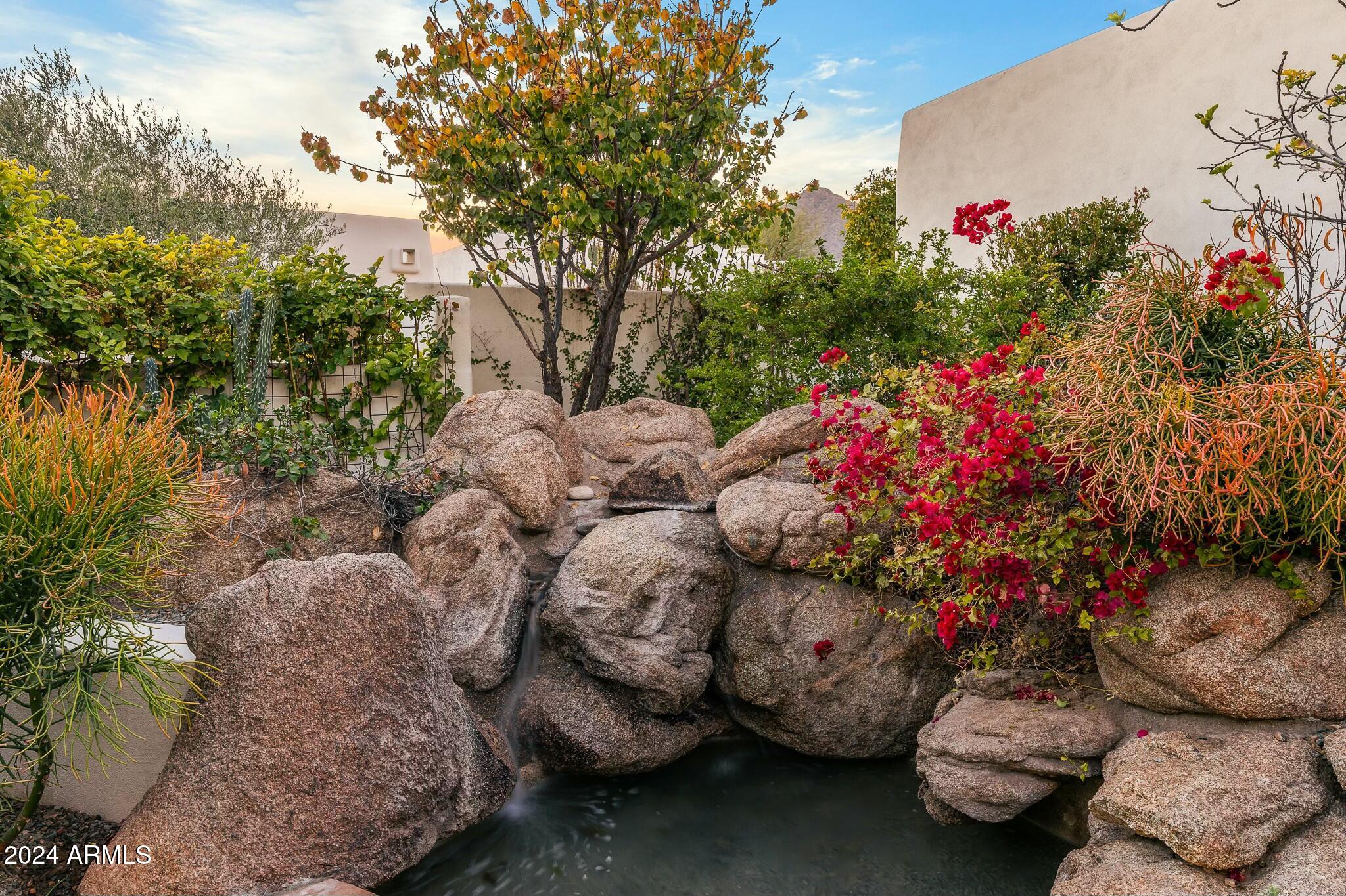 5101 N CASA BLANCA Drive 328