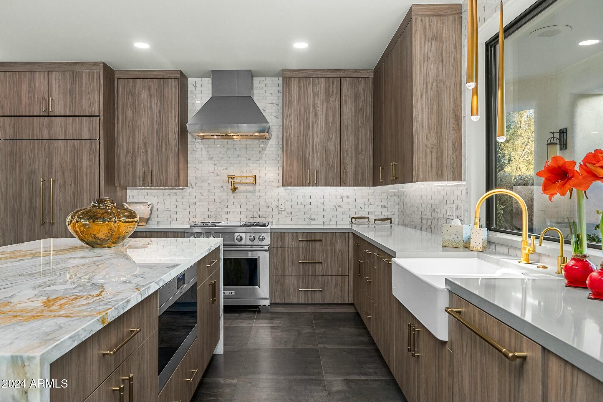 5101 N CASA BLANCA Drive 328