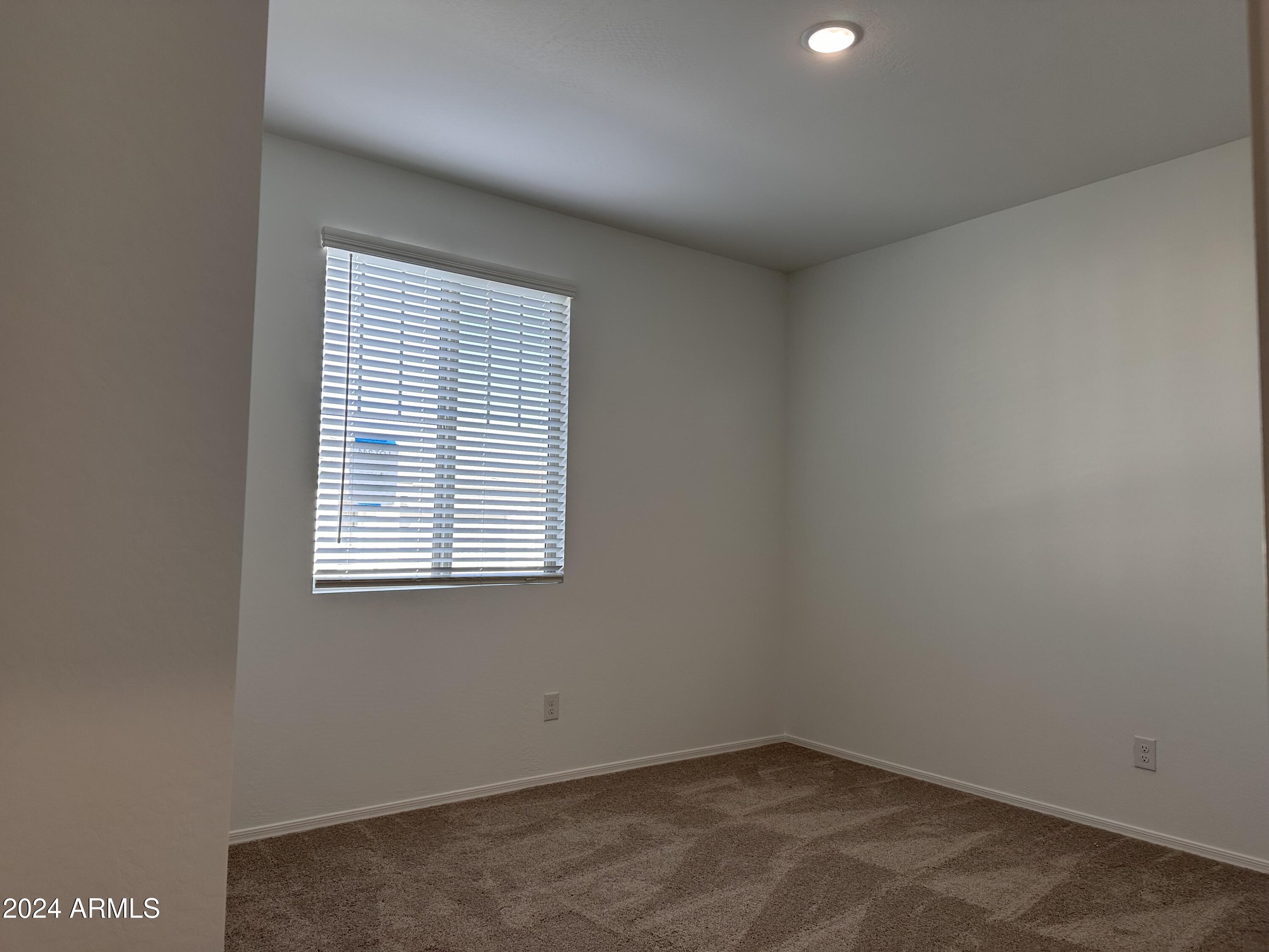 24131 W SUNLAND Avenue