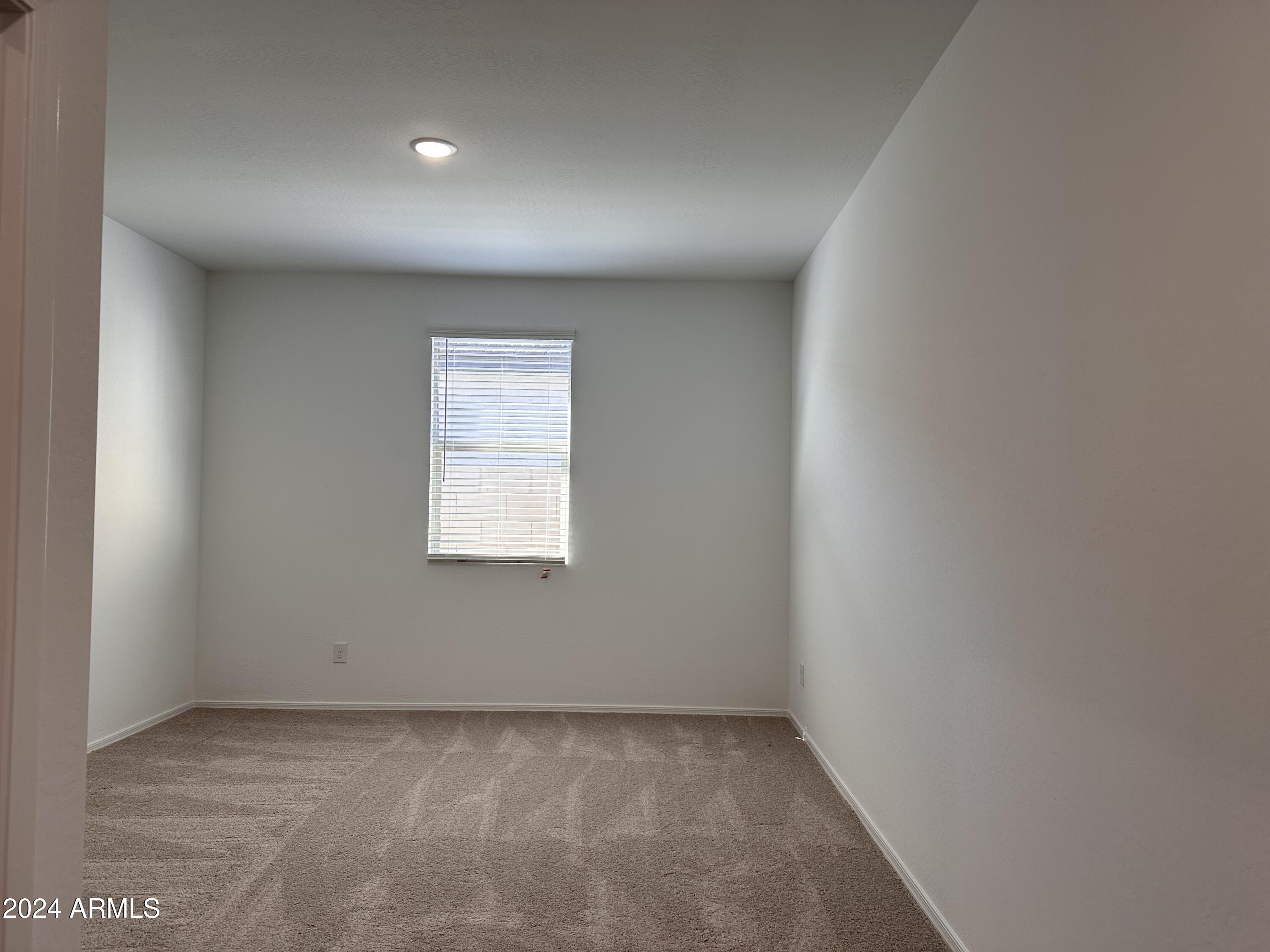 24131 W SUNLAND Avenue
