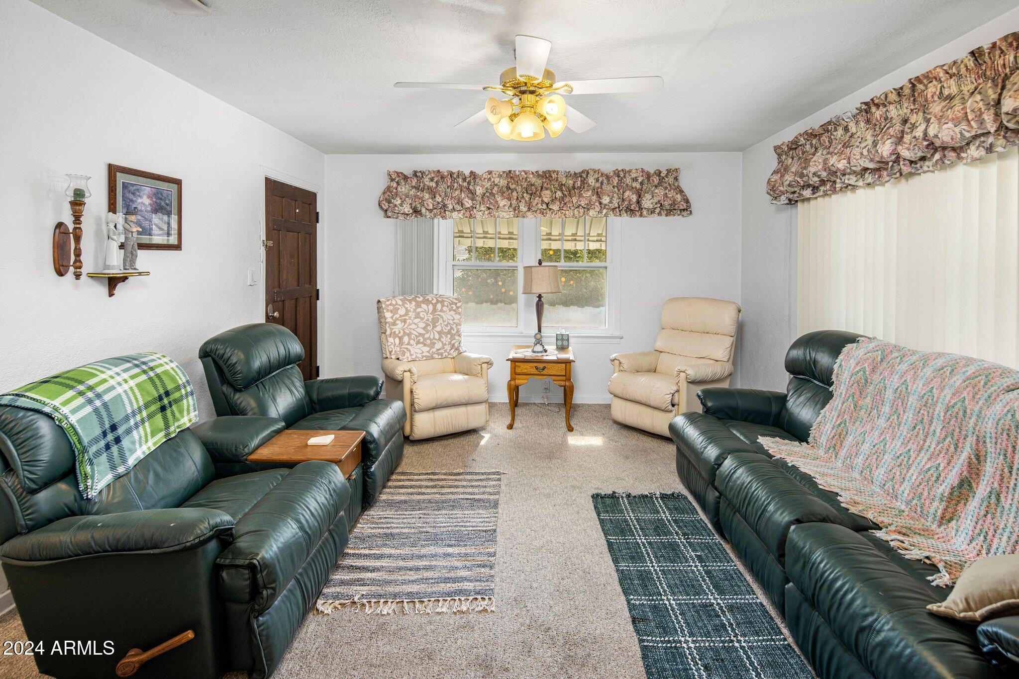 1140 E VOGEL Avenue