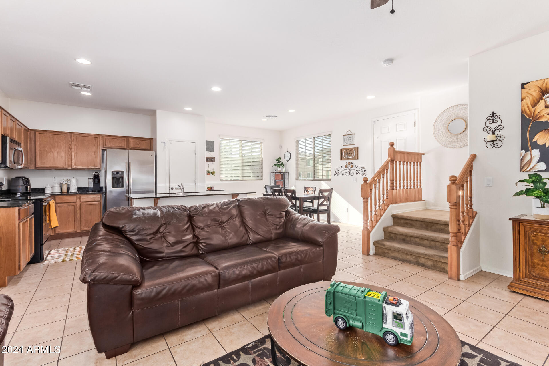 2535 N 73rd Drive
