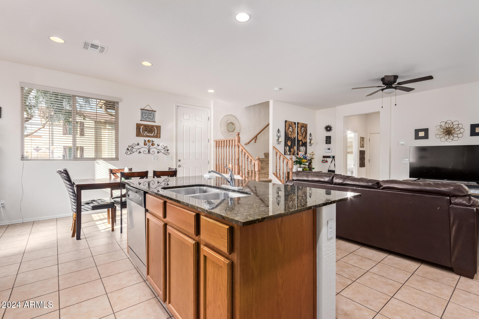 2535 N 73rd Drive